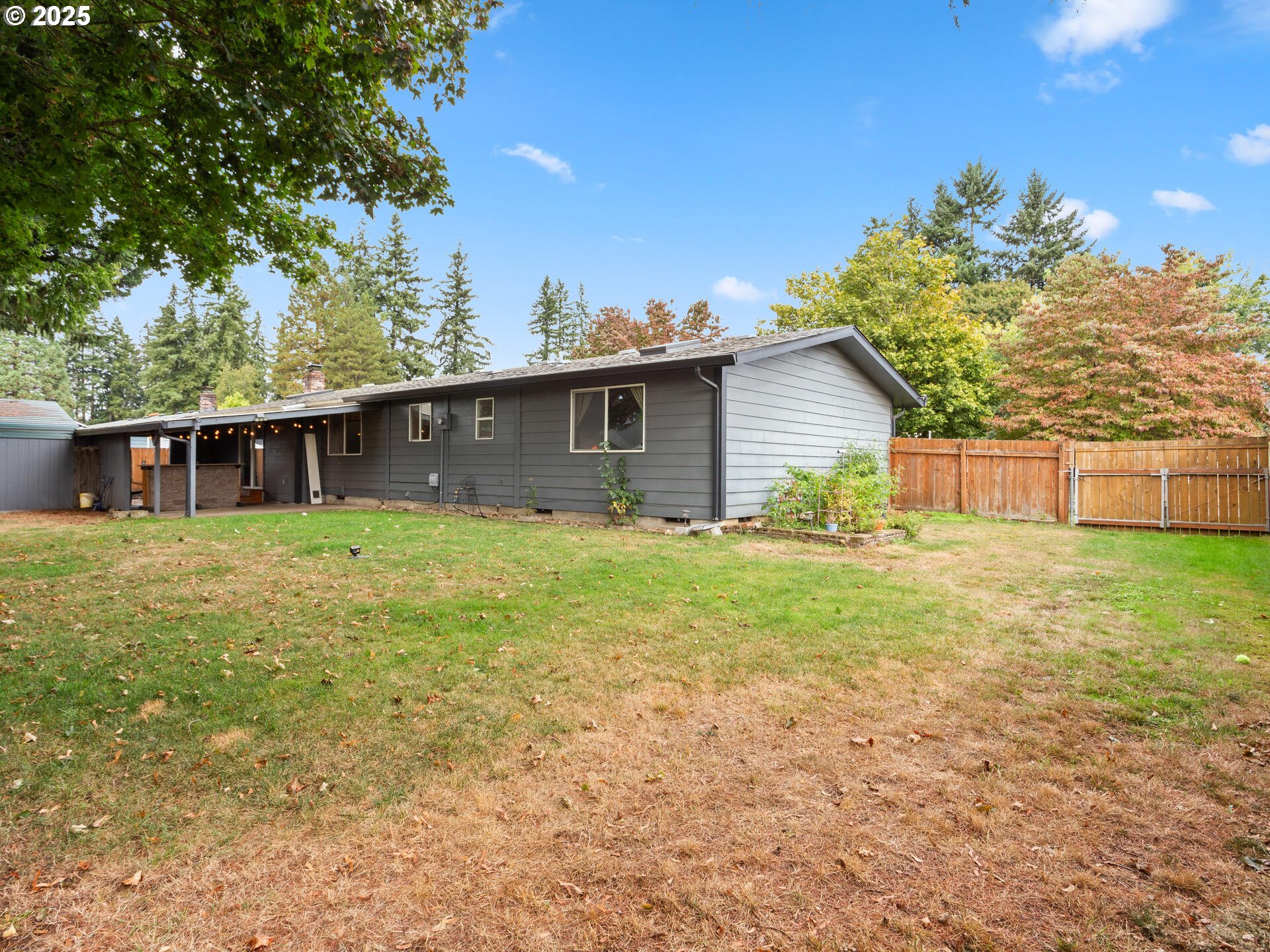 8520 NE 111TH AVE
