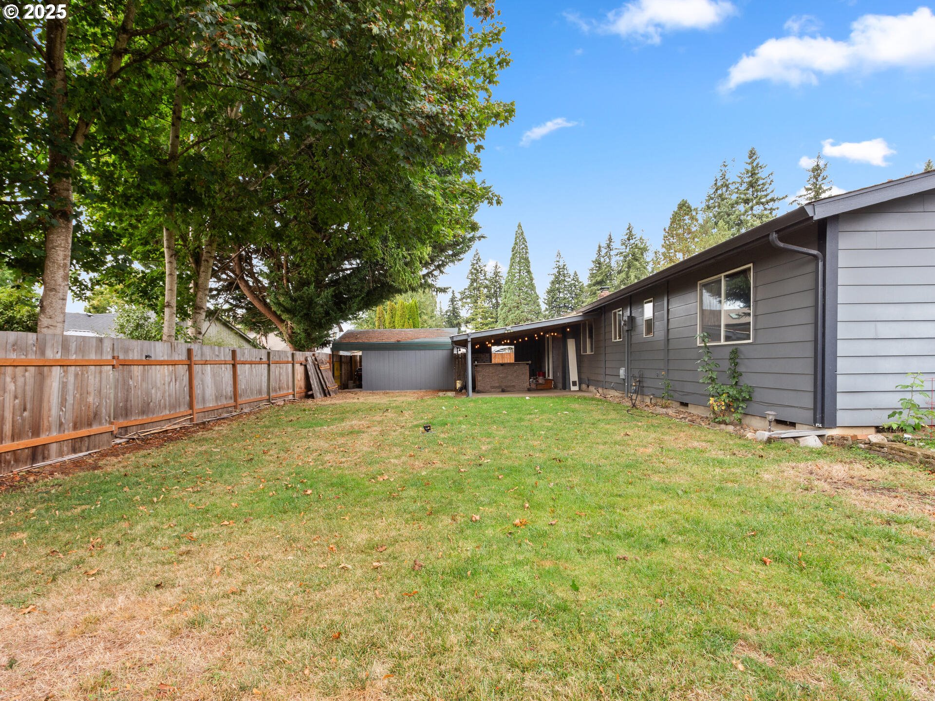 8520 NE 111TH AVE