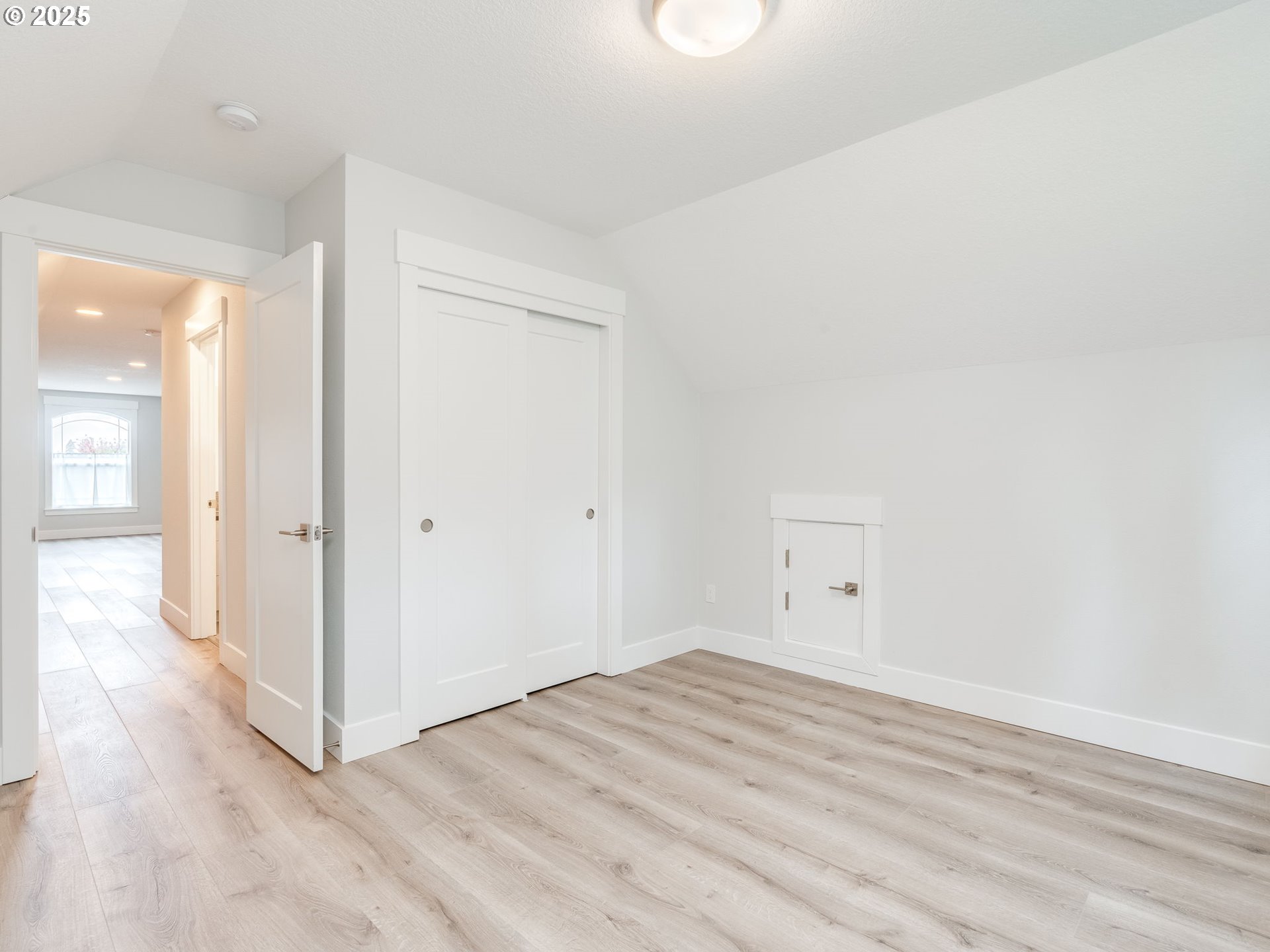 17613 NE 75TH CIR