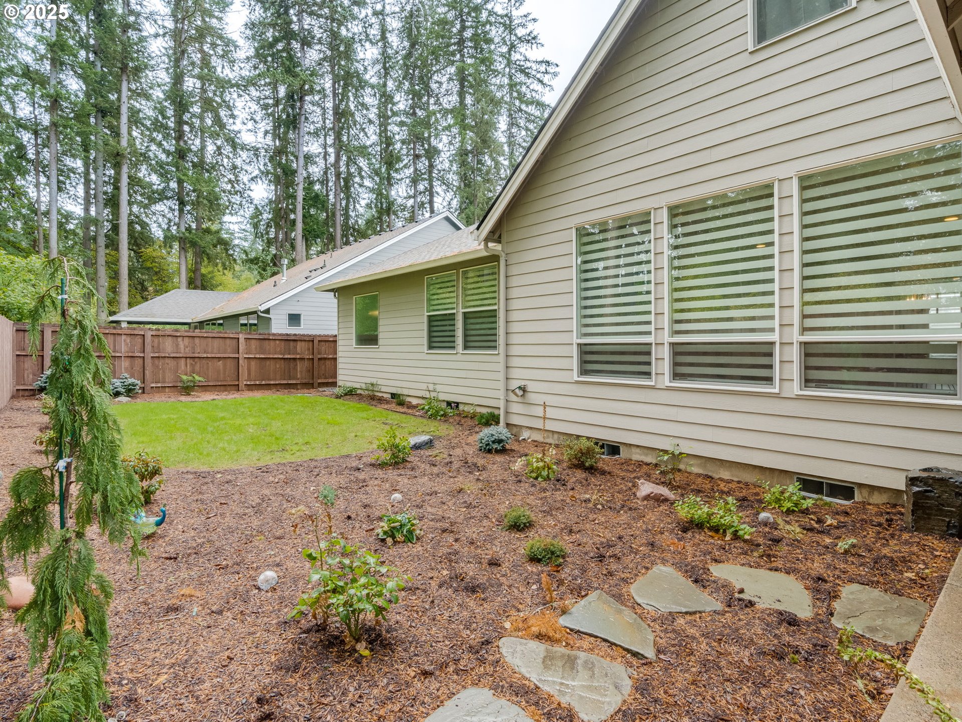 17613 NE 75TH CIR