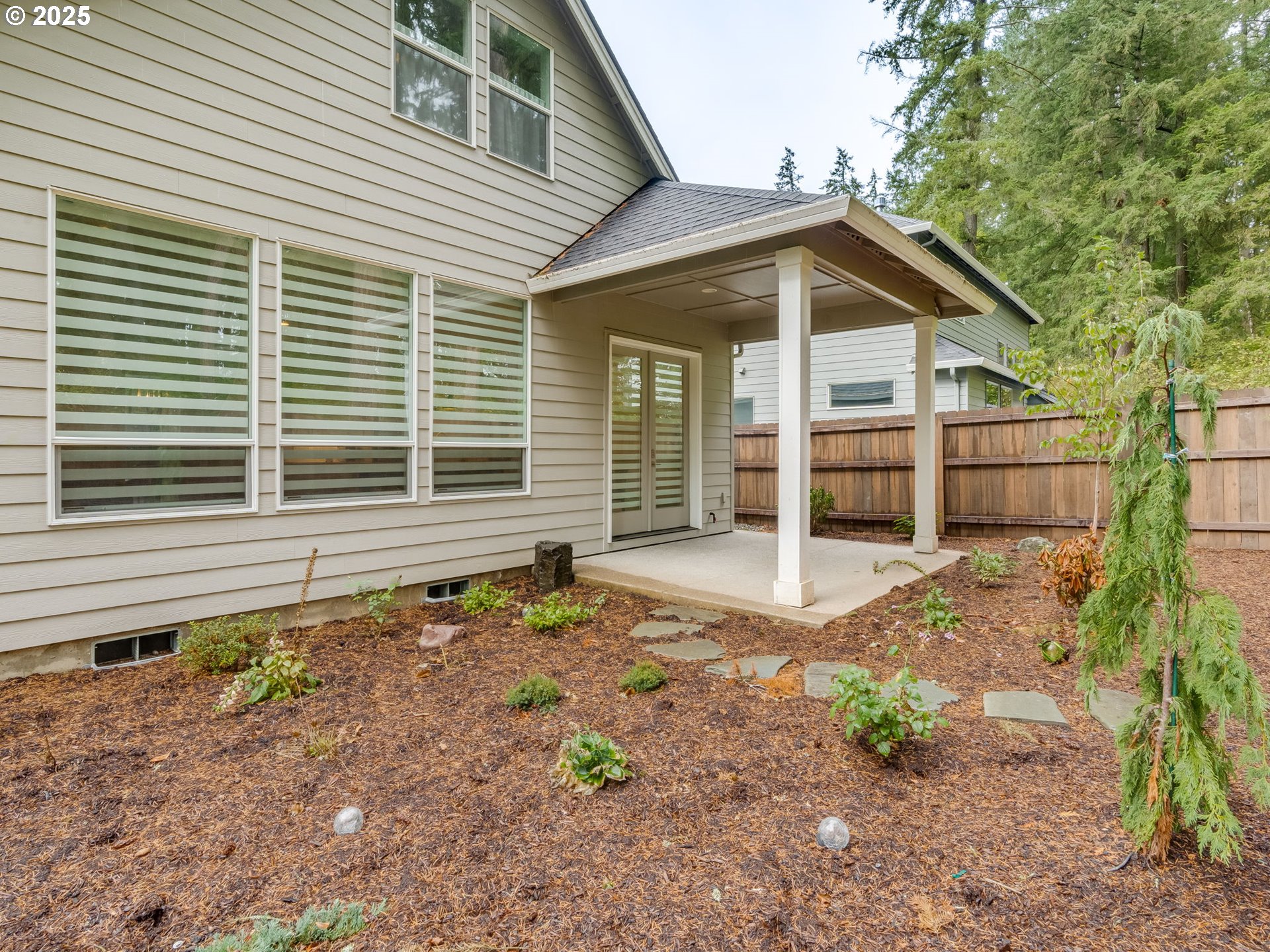 17613 NE 75TH CIR