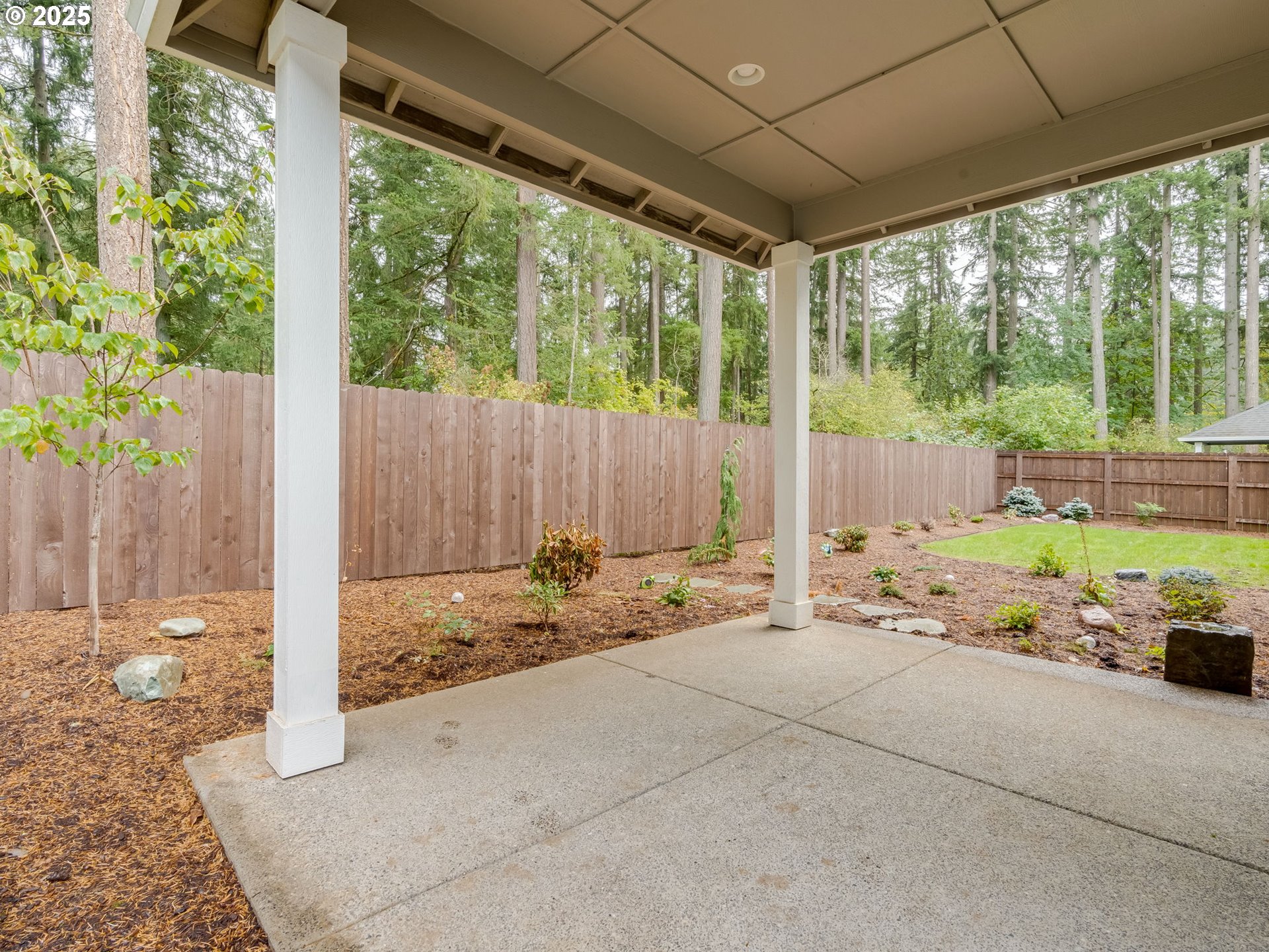 17613 NE 75TH CIR