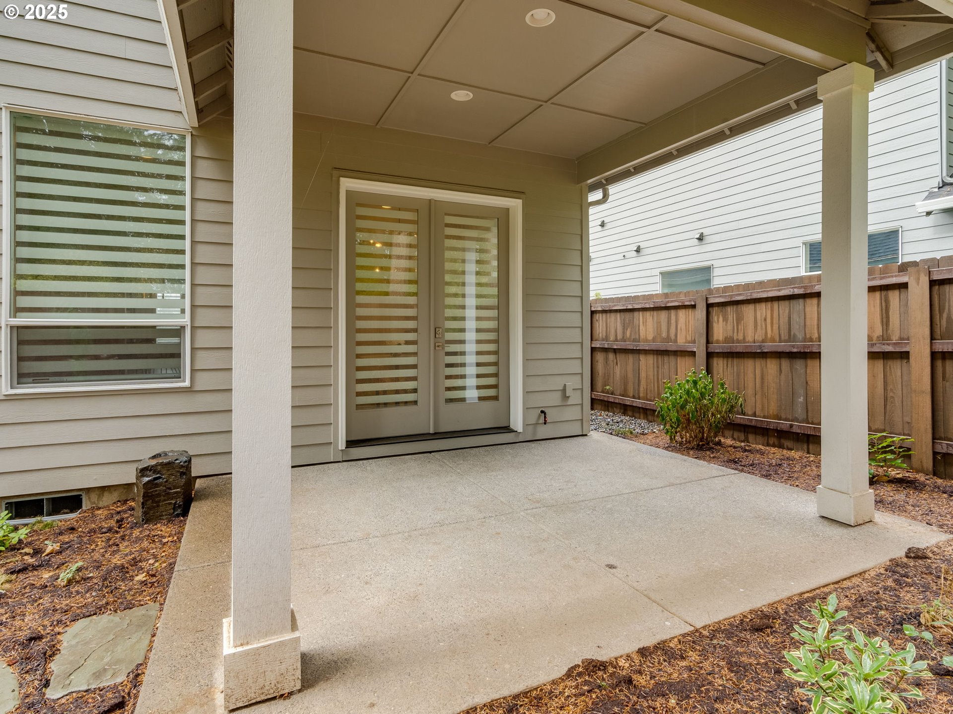 17613 NE 75TH CIR