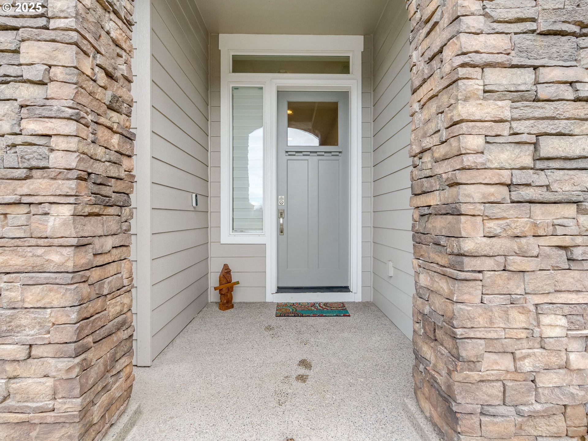 17613 NE 75TH CIR
