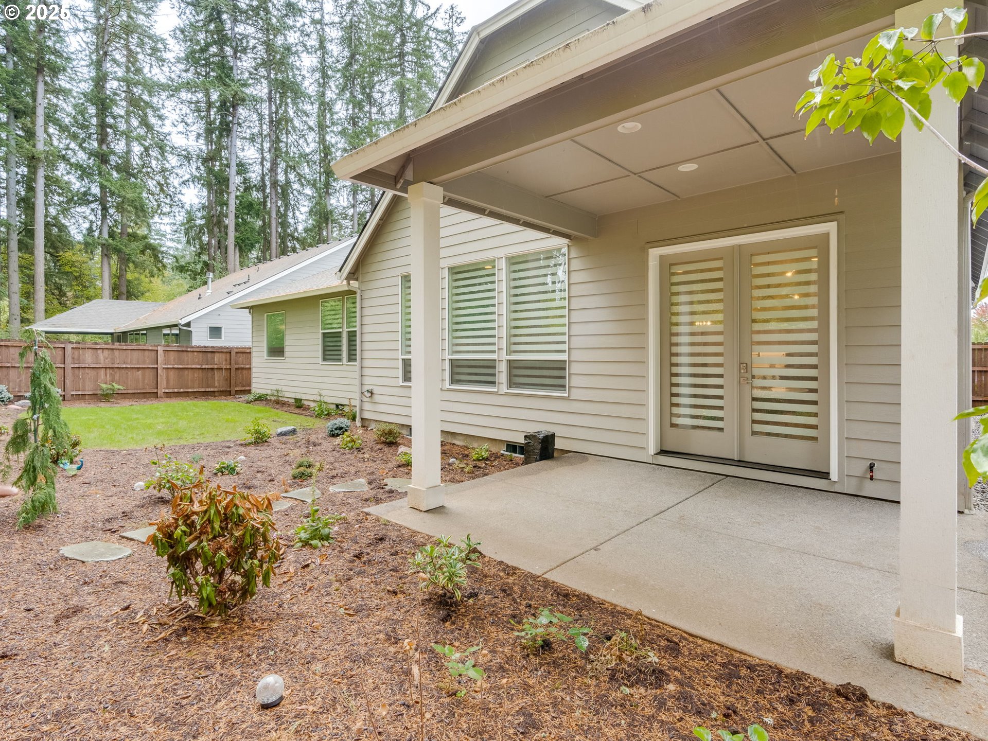 17613 NE 75TH CIR