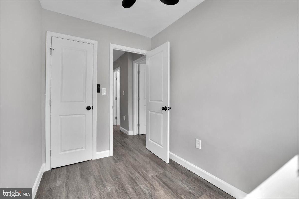 1517 DOWNING STREET NE