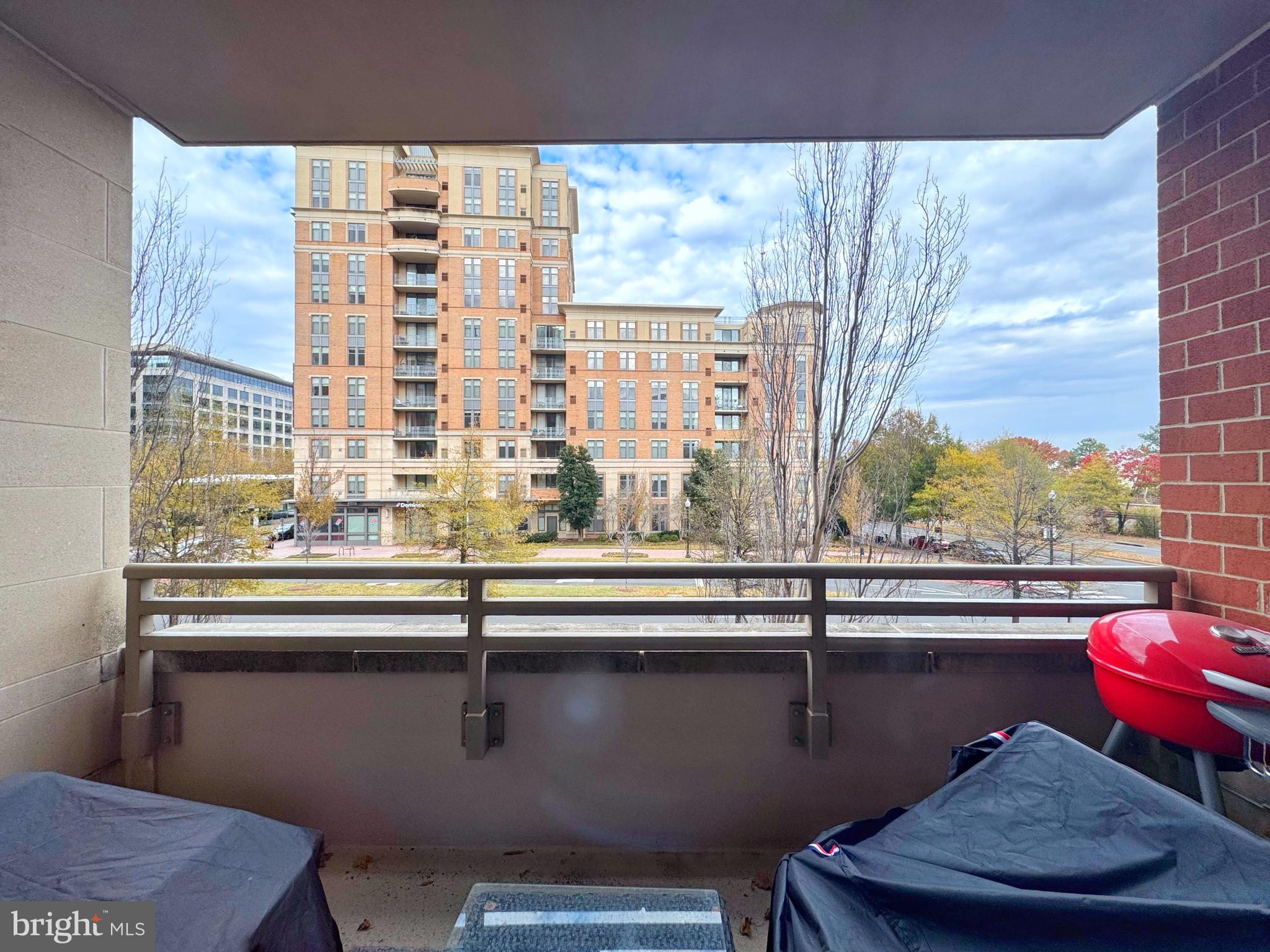 3650 GLEBE ROAD S 249