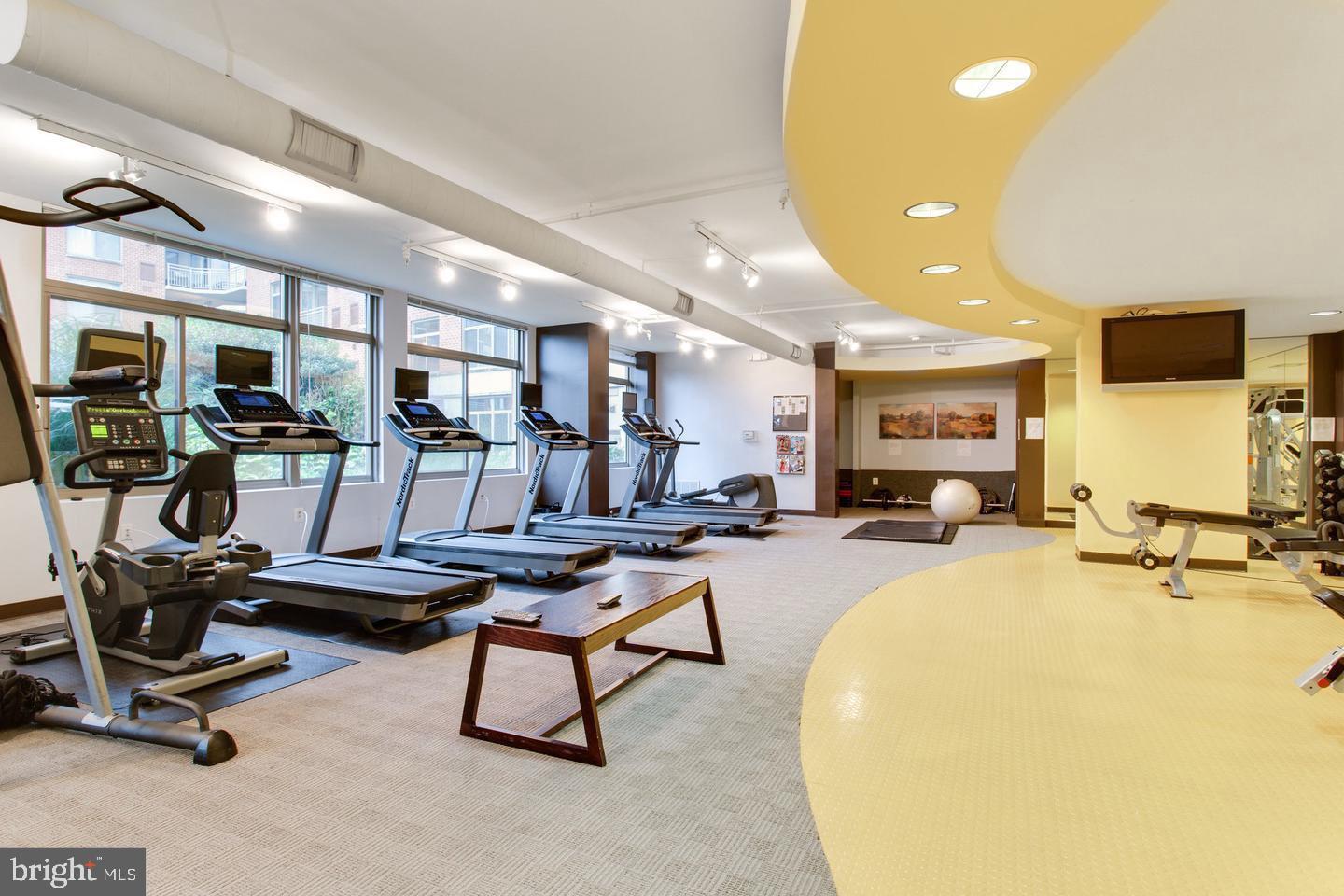 3650 GLEBE ROAD S 249