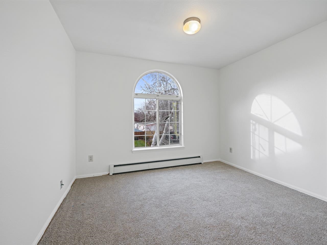 630 1/2 Maurine Lane