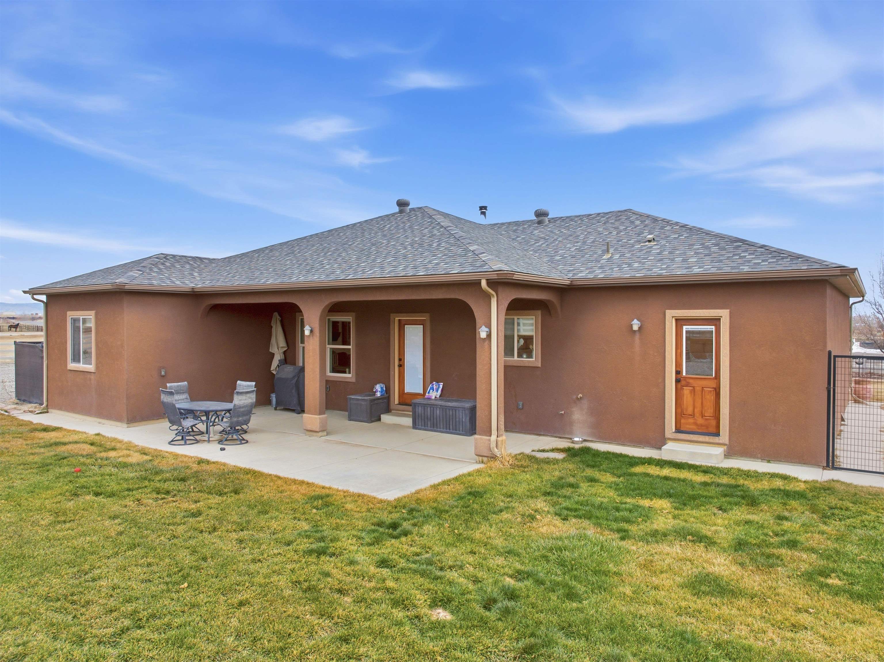 1329 Lutes Crossing Drive