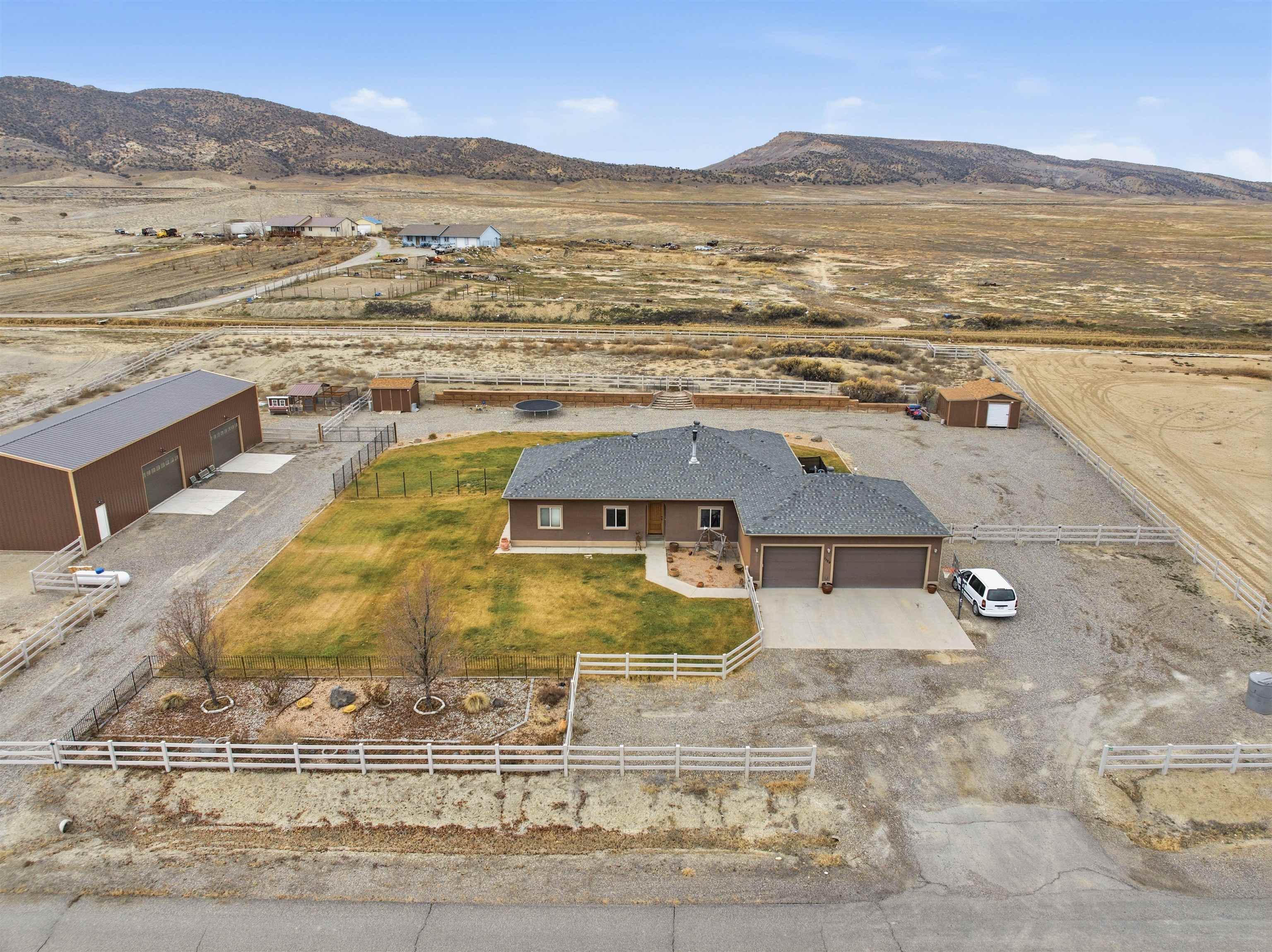 1329 Lutes Crossing Drive