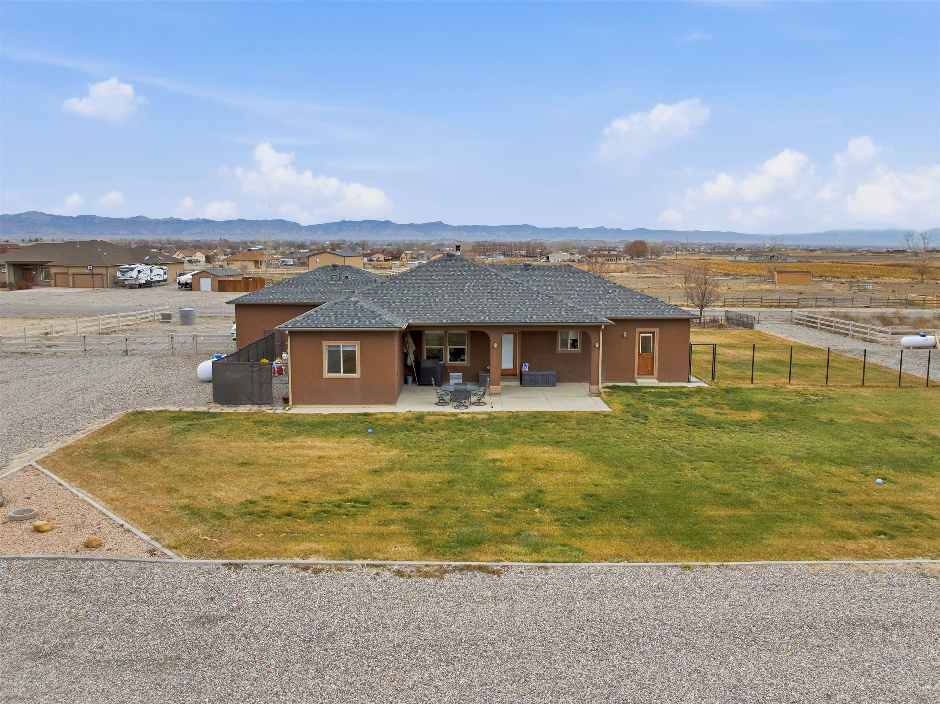 1329 Lutes Crossing Drive