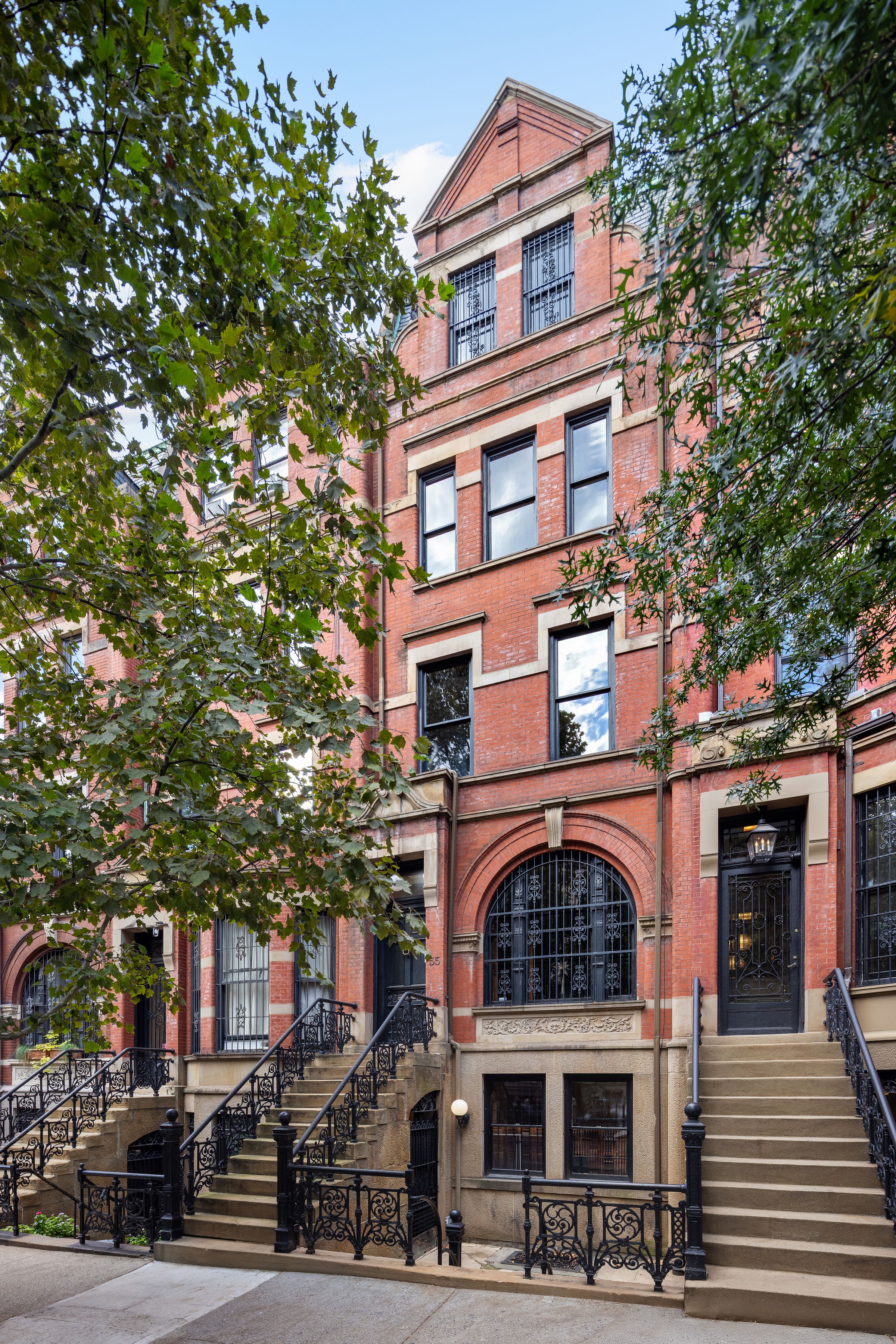 55 West 85th Street New York Ny Us 10024 C8cd2f3f 2b53 4808 A98a A43c92dfb84c