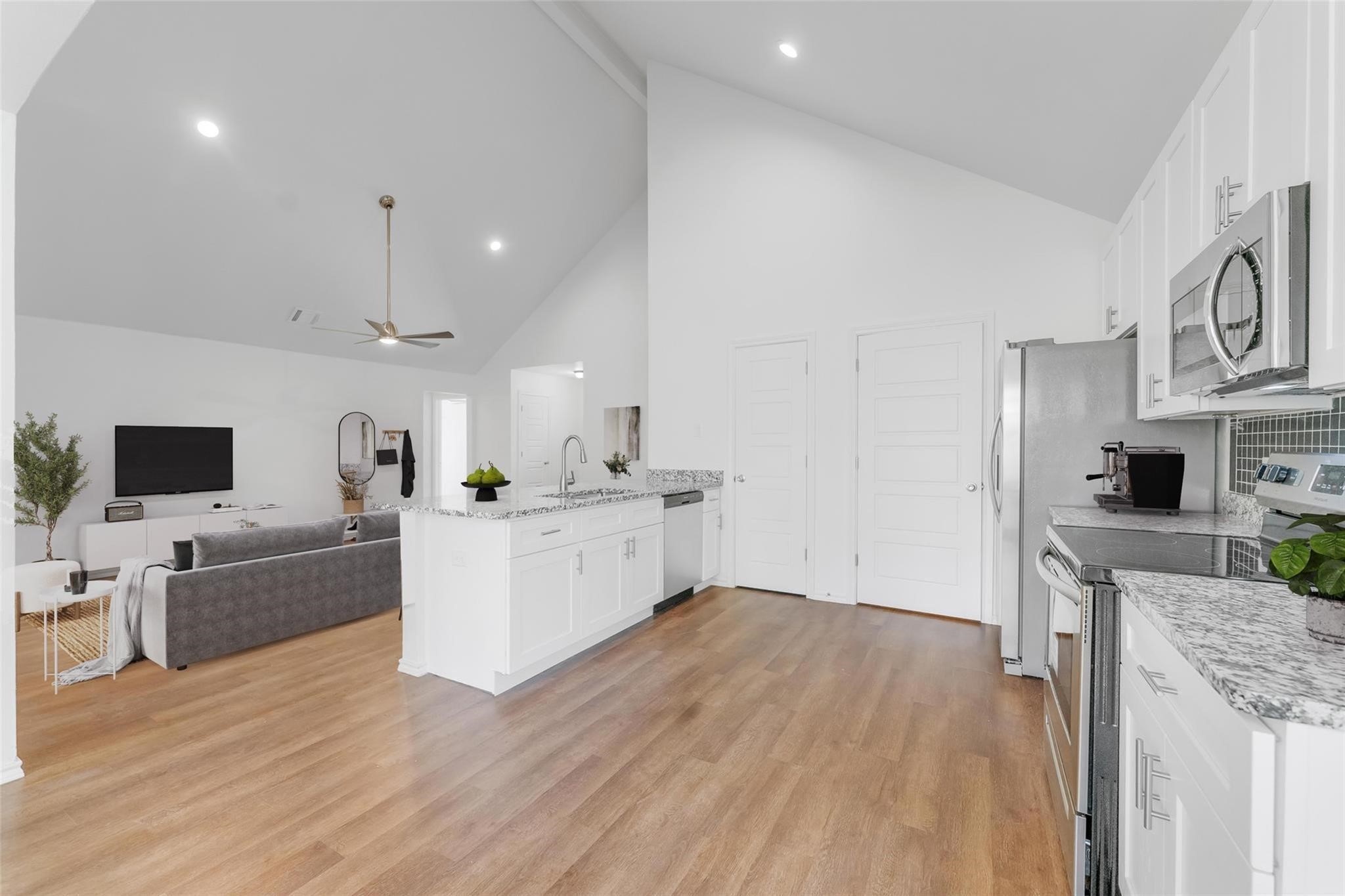 3019 Brazos River Drive