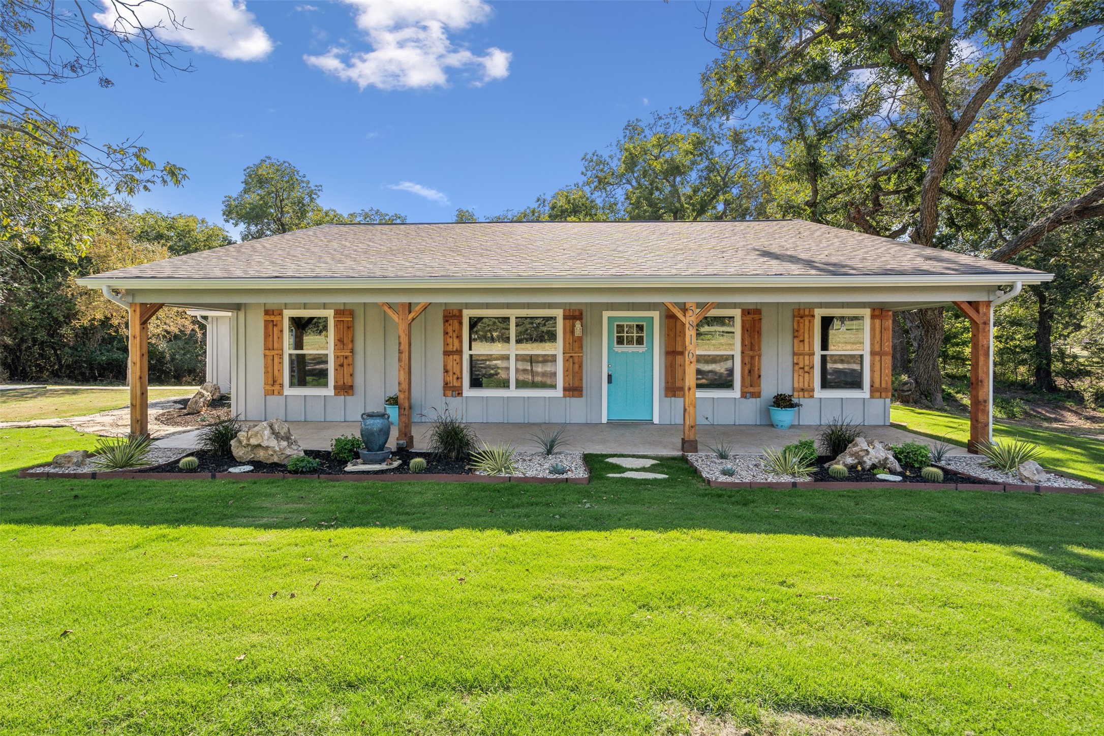 5816 Archery Court