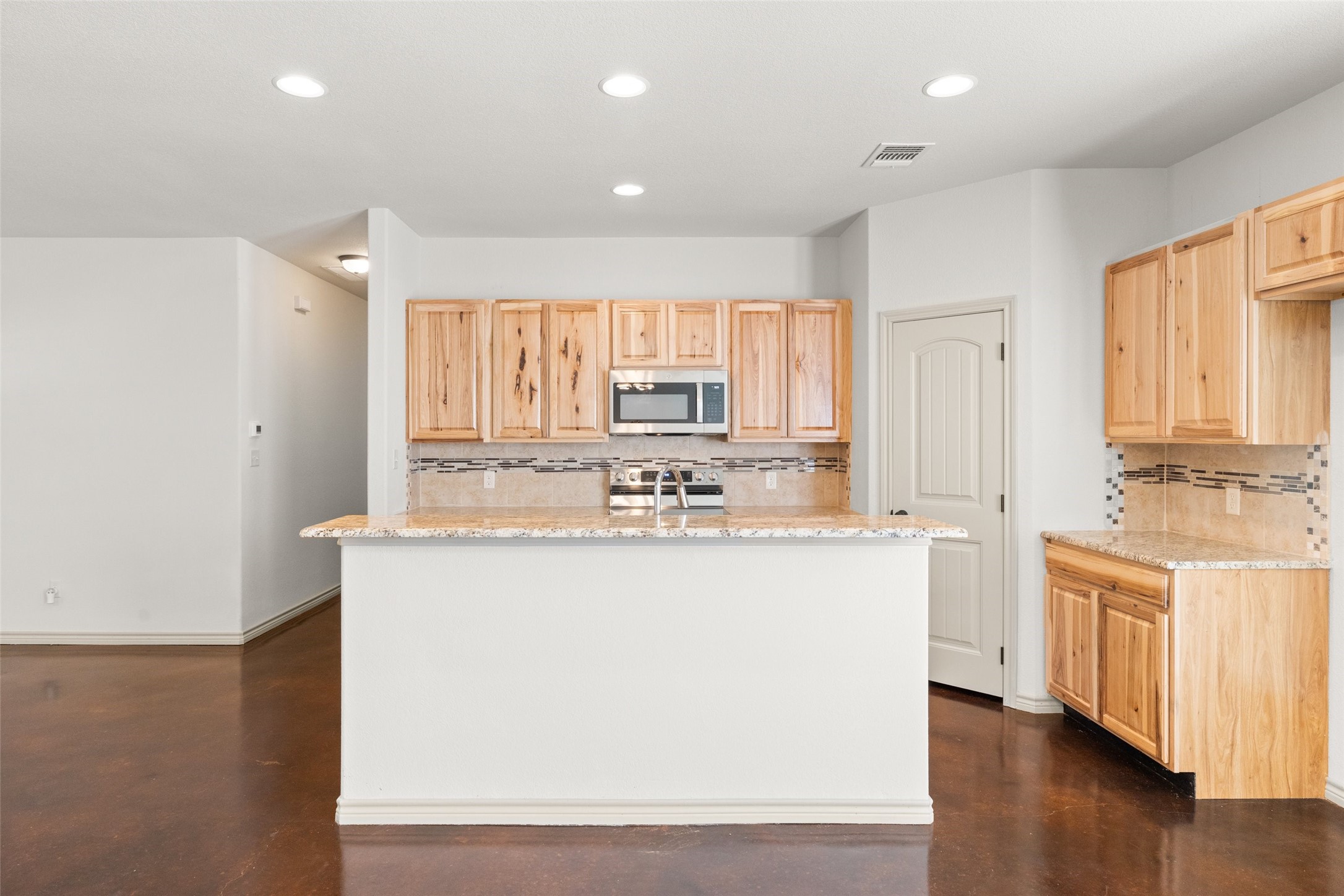 5441 Tin Top Highway