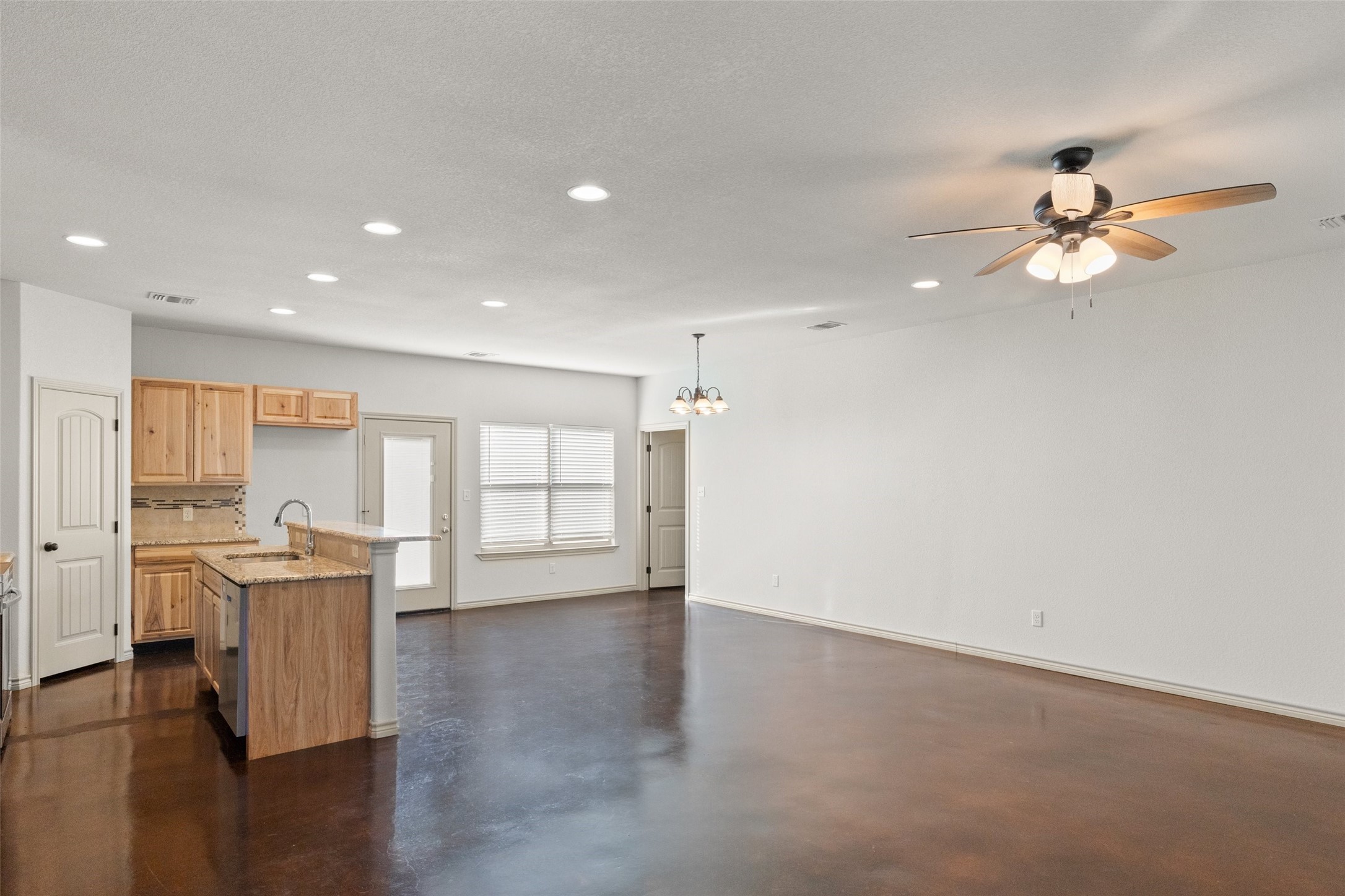 5441 Tin Top Highway