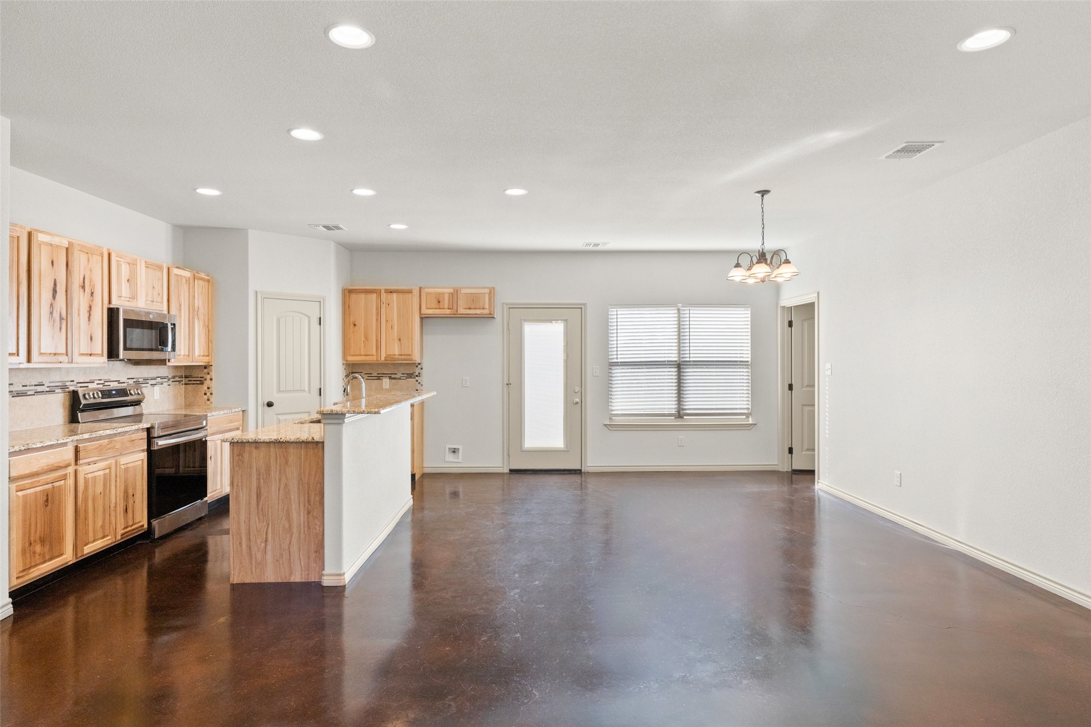 5441 Tin Top Highway
