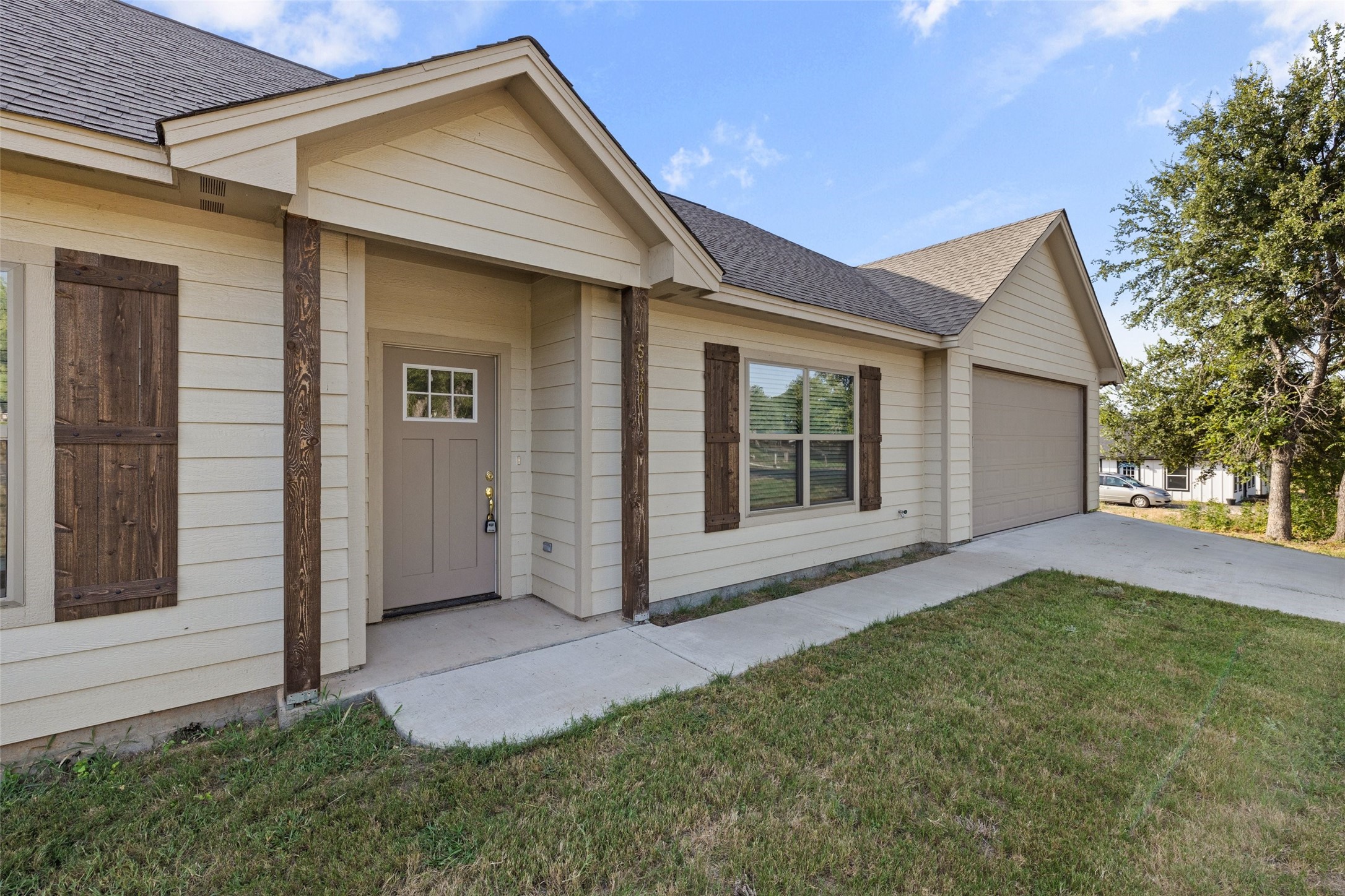 5441 Tin Top Highway