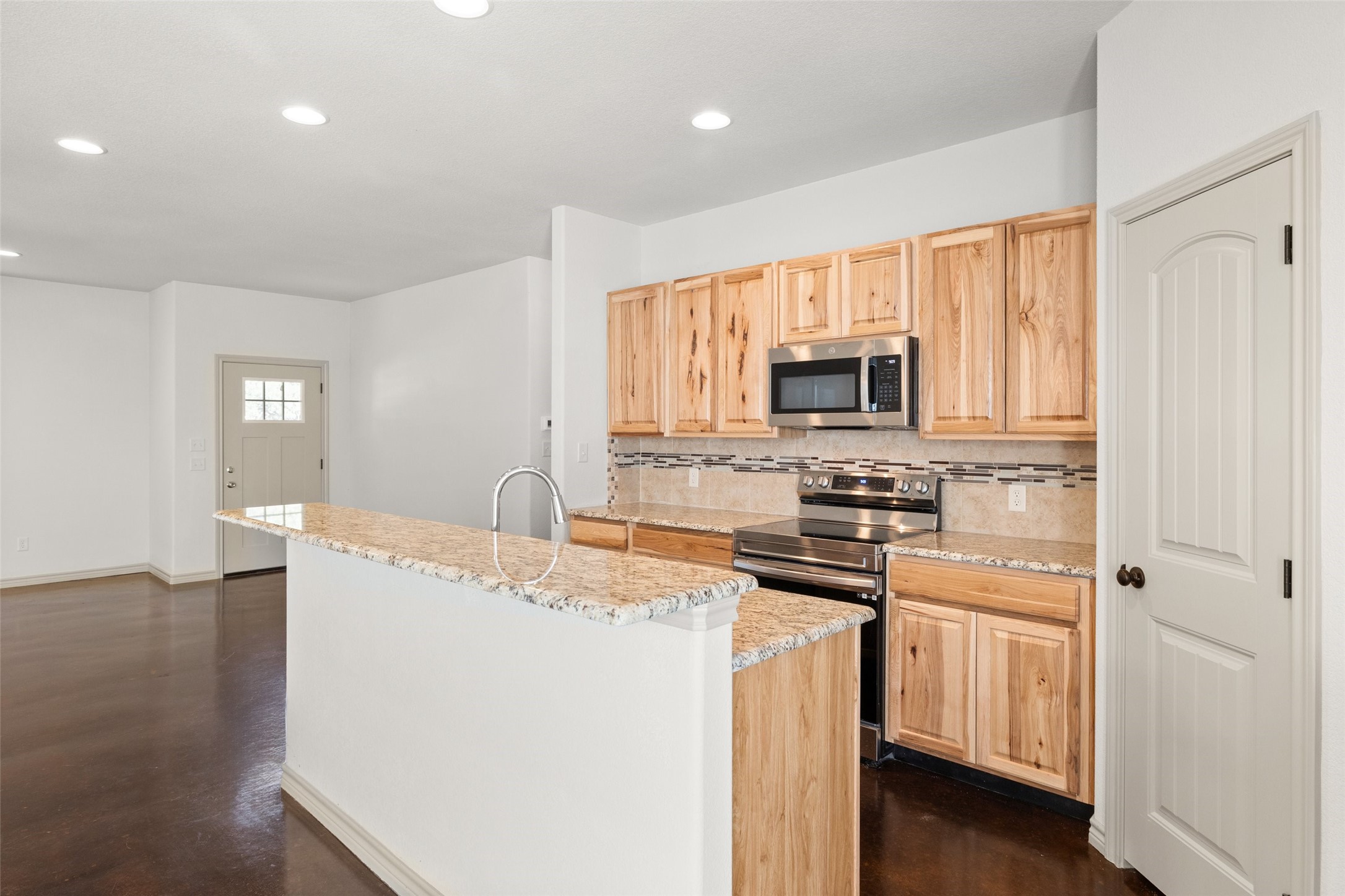 5441 Tin Top Highway