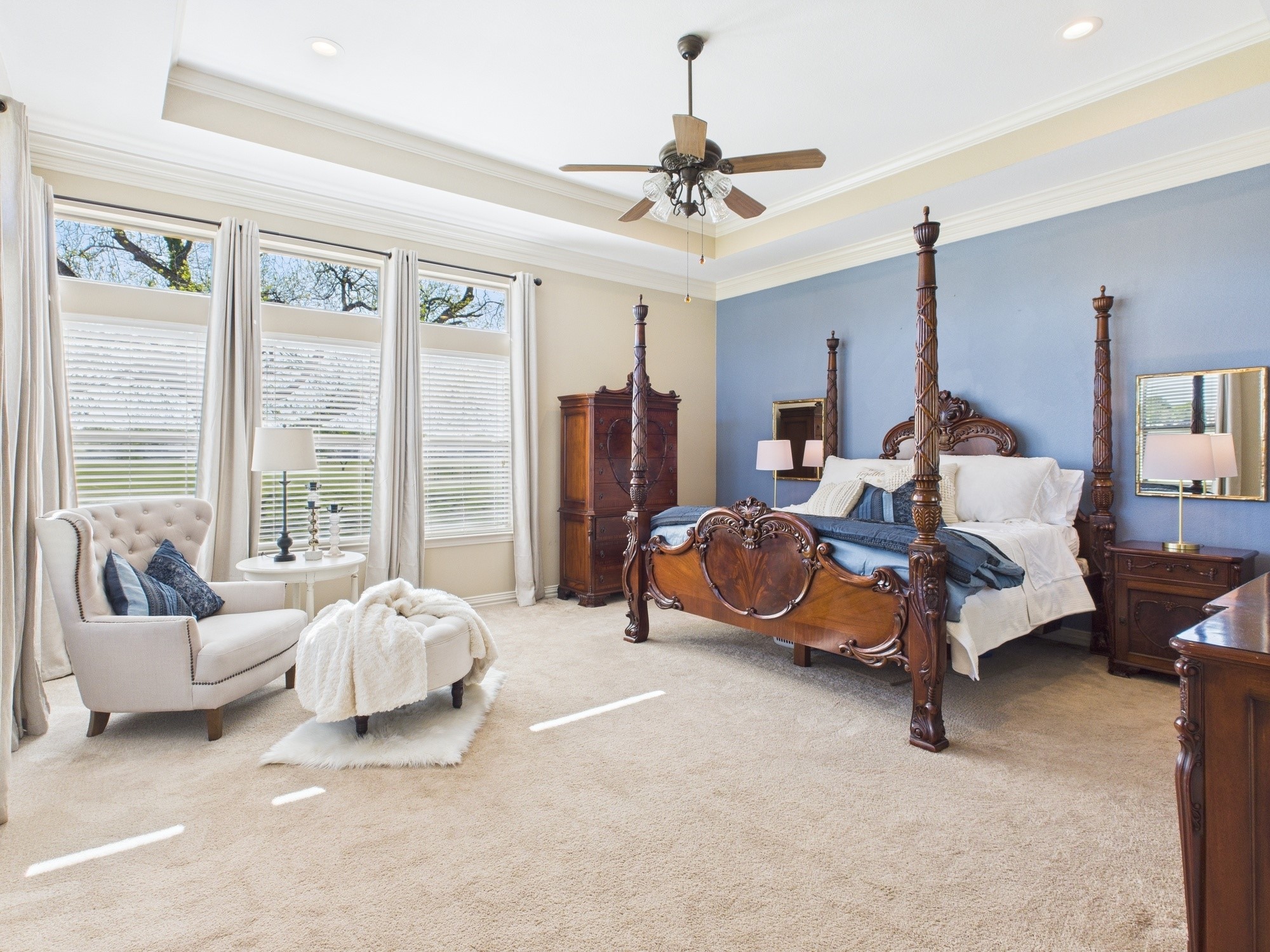 1211 E Scandinavian Court