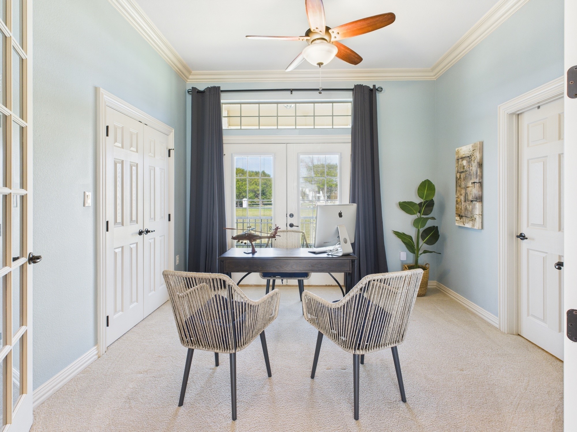 1211 E Scandinavian Court