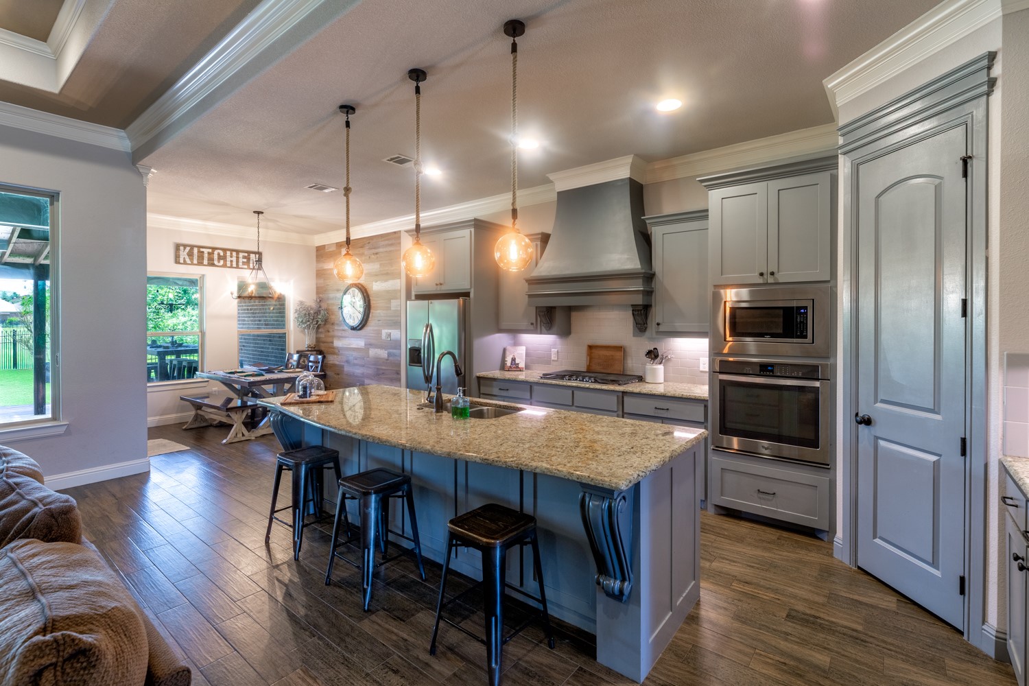 3309 Ferry Boat Lane