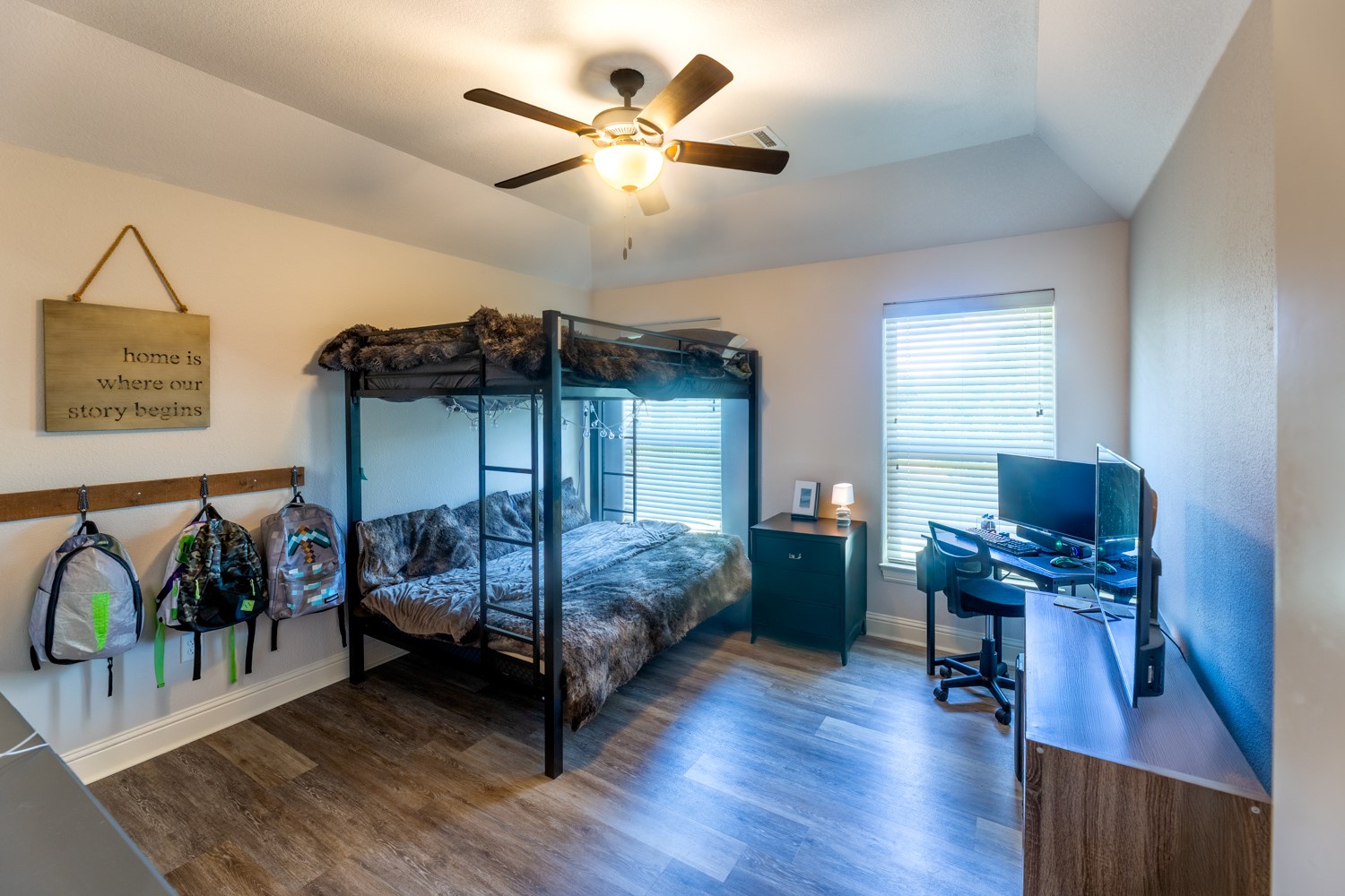 3309 Ferry Boat Lane