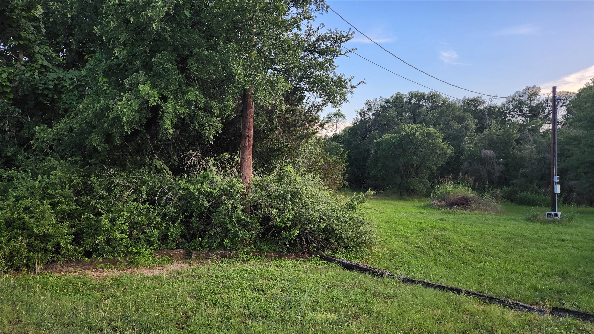 3012 Moon Court
