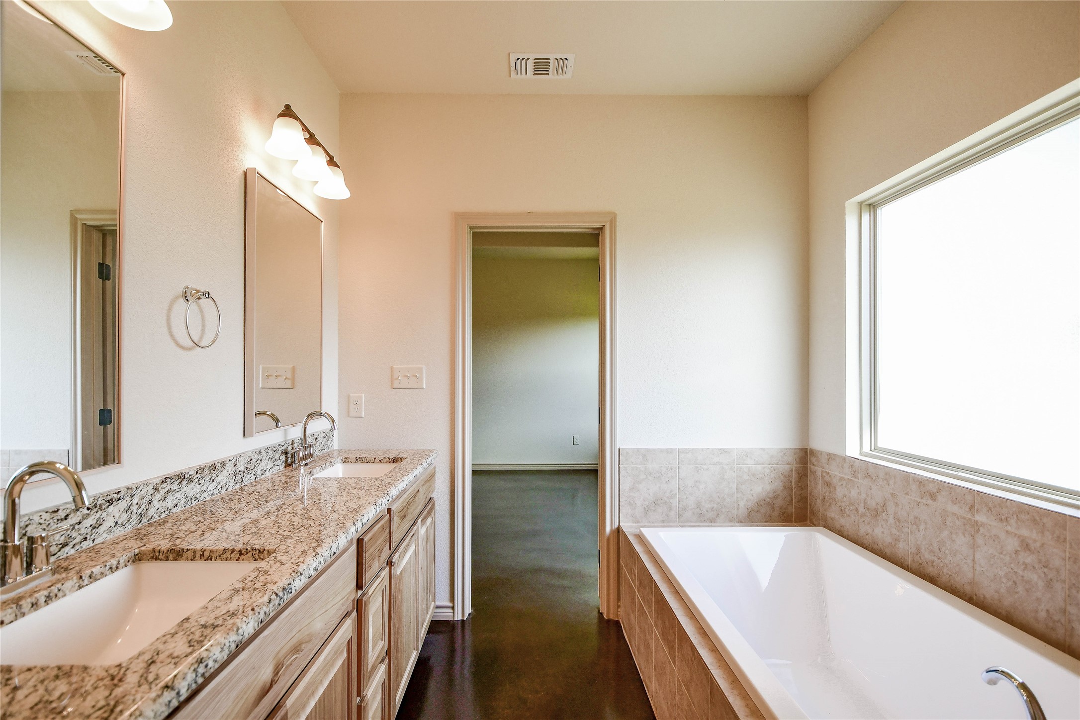 5441 Tin Top Highway