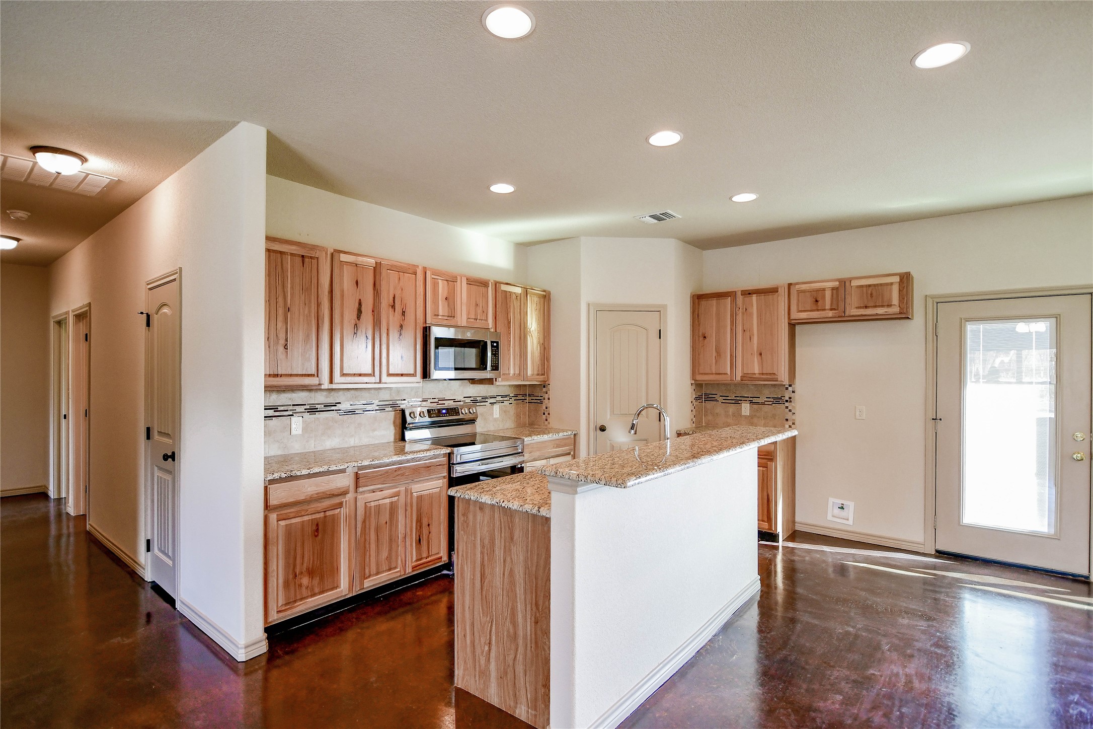 5441 Tin Top Highway