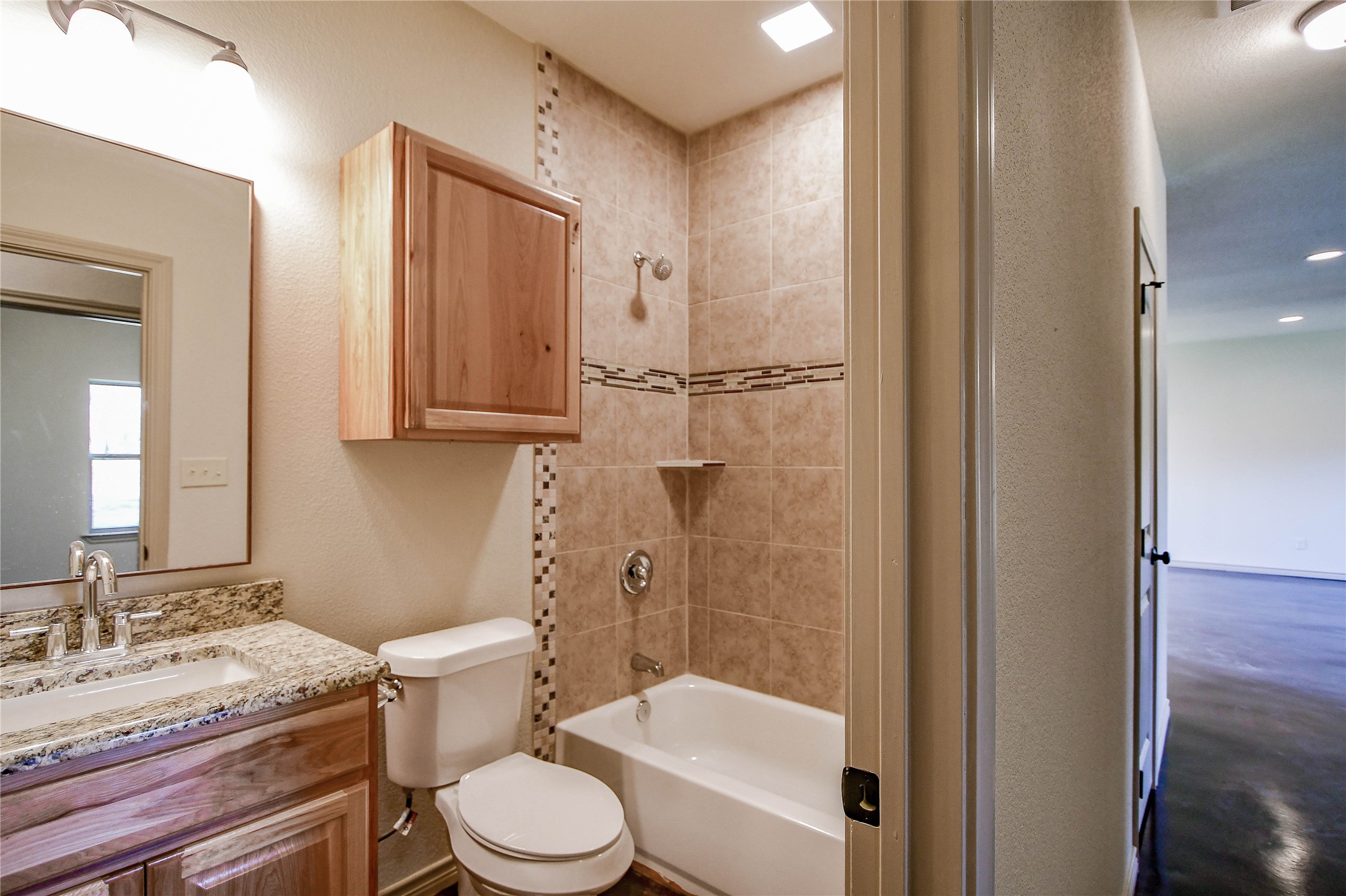 5441 Tin Top Highway