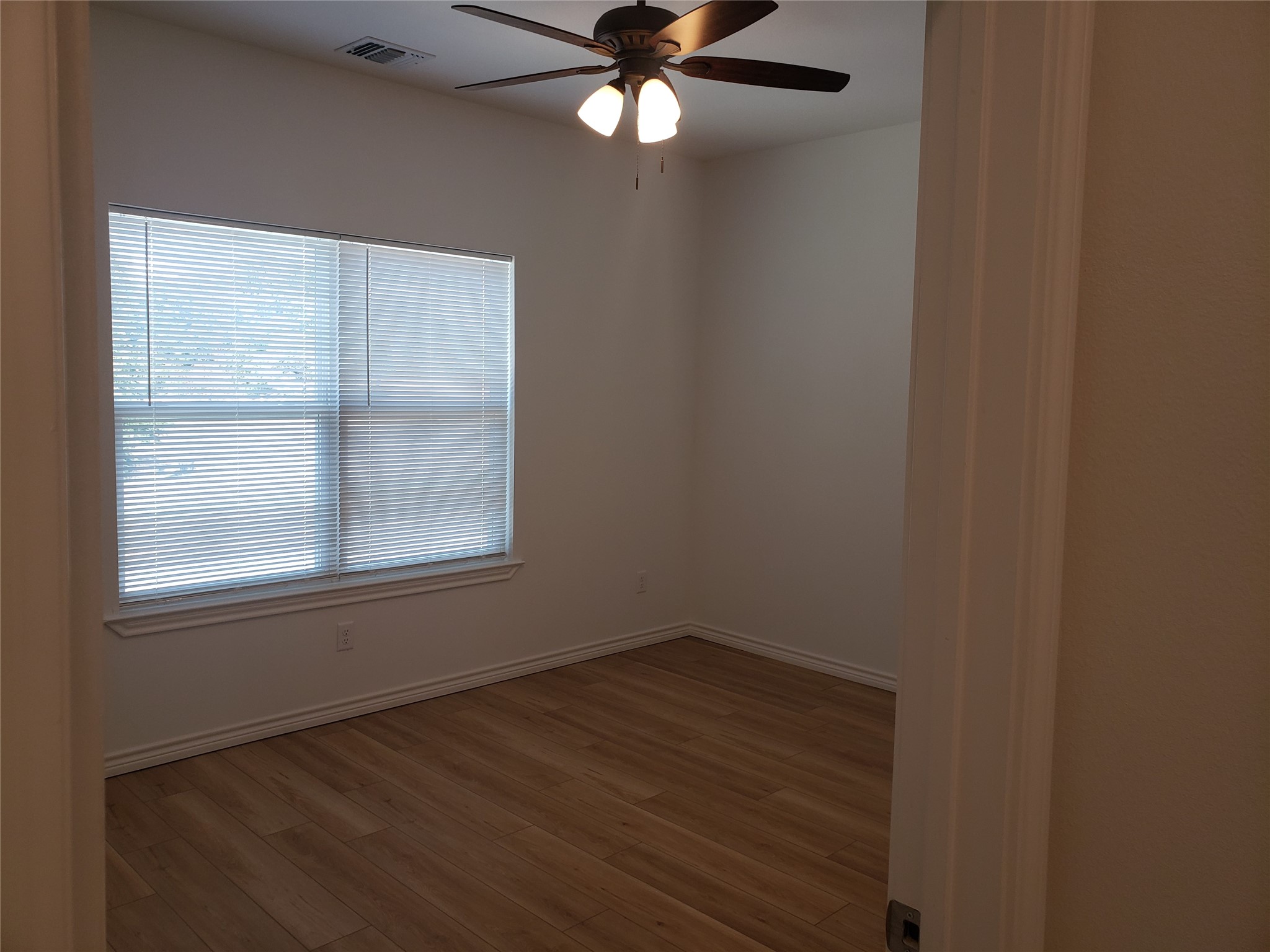 5521 Tin Top Highway