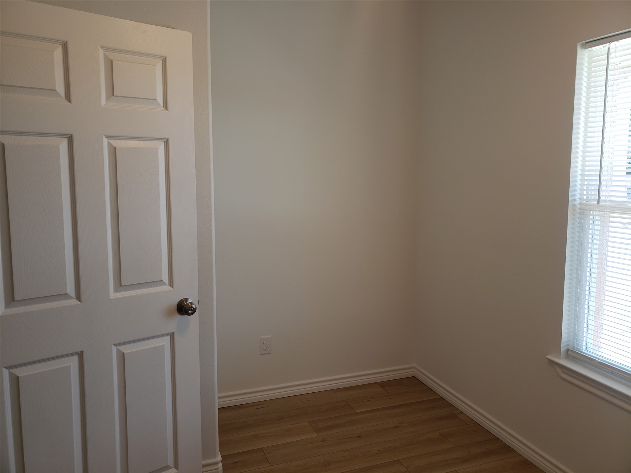 5521 Tin Top Highway