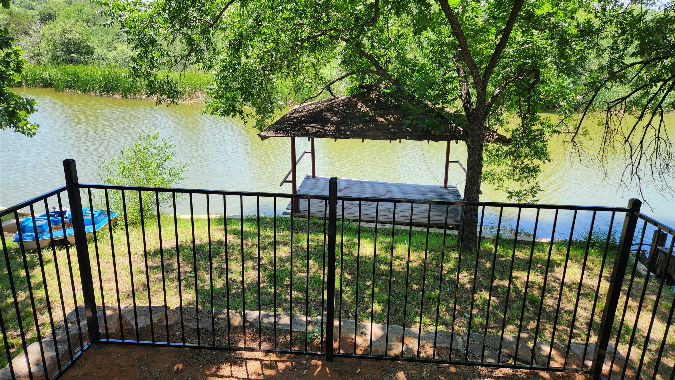 3307 Robinson Creek Drive