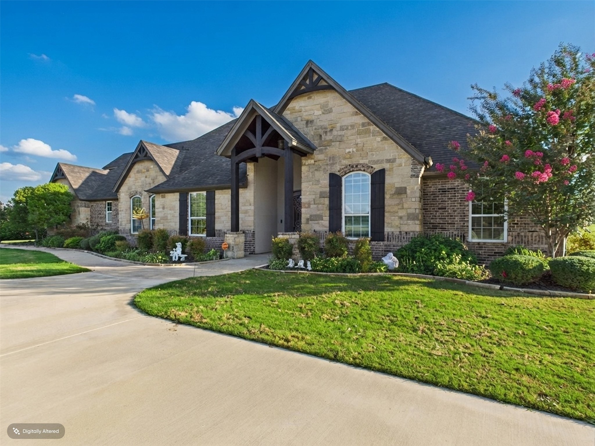1201 E Iberian Court