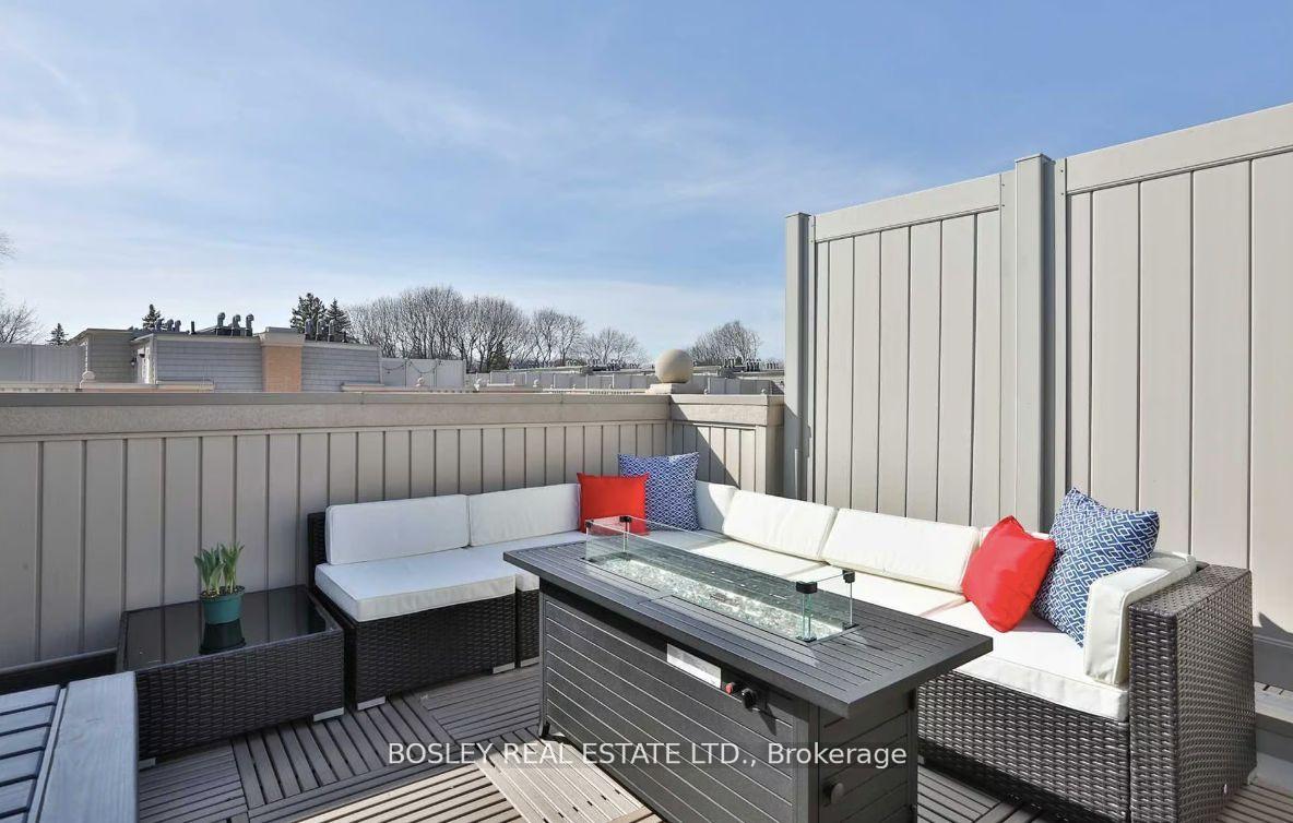#148 - 45 Hargrave Lane 