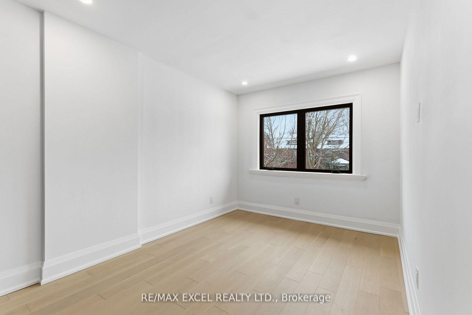 34 Raymond Avenue, Toronto