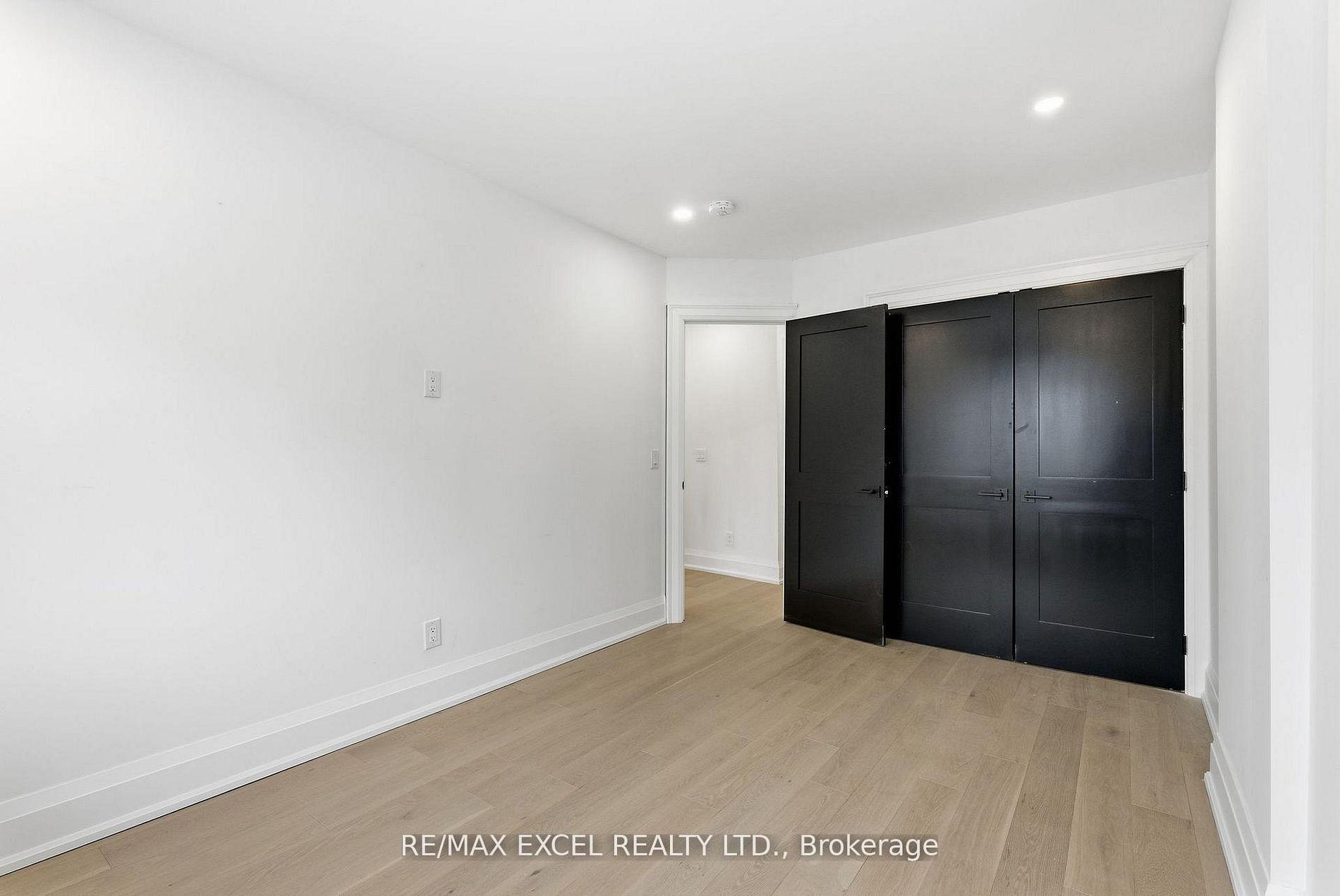 34 Raymond Avenue, Toronto