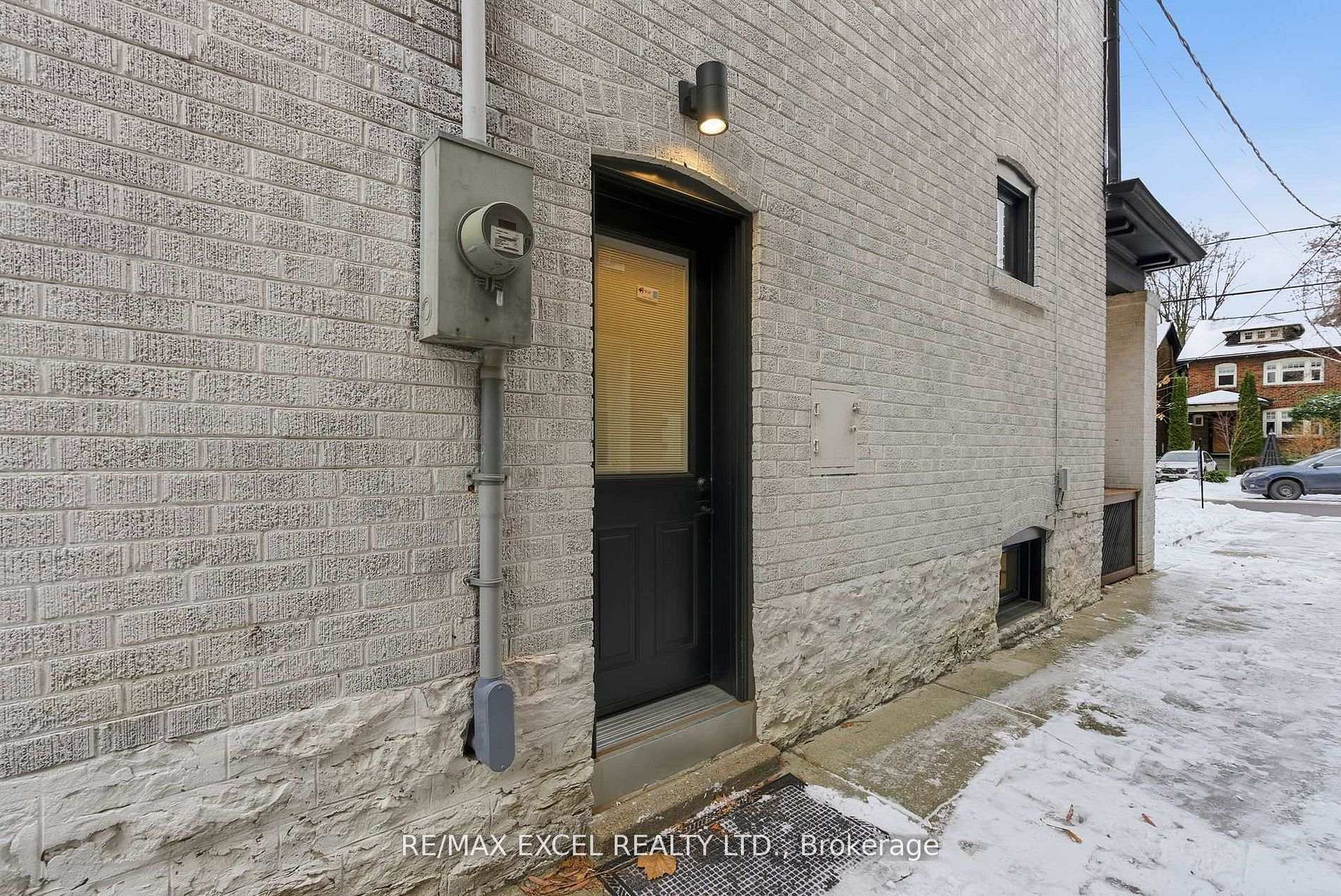 34 Raymond Avenue, Toronto
