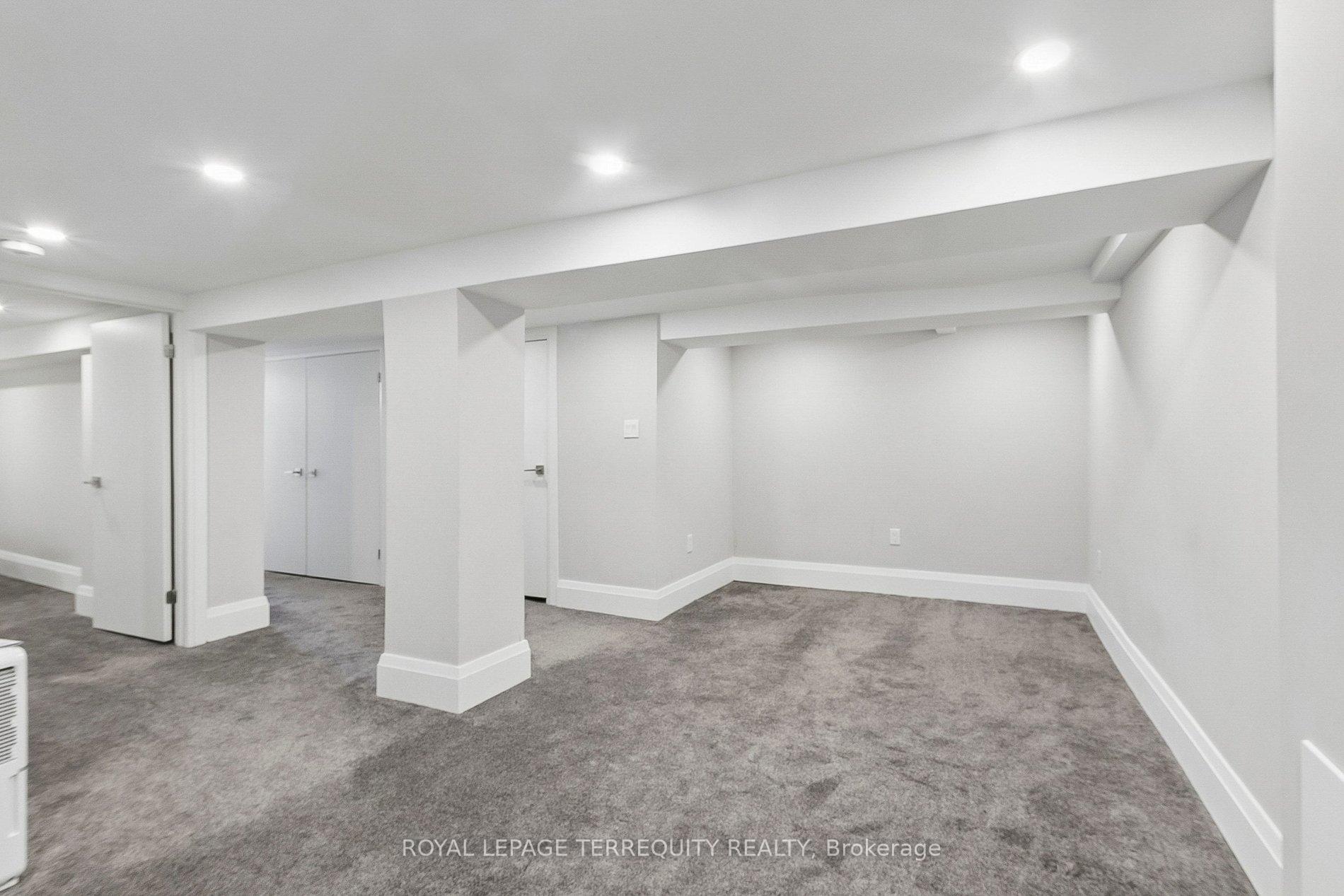 407 Annette Street, Toronto