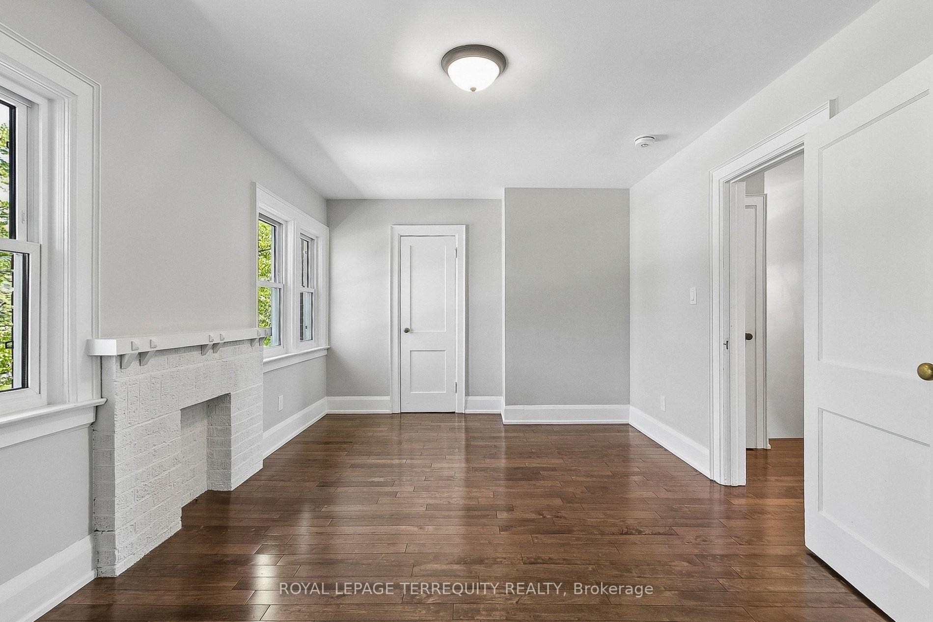 407 Annette Street, Toronto