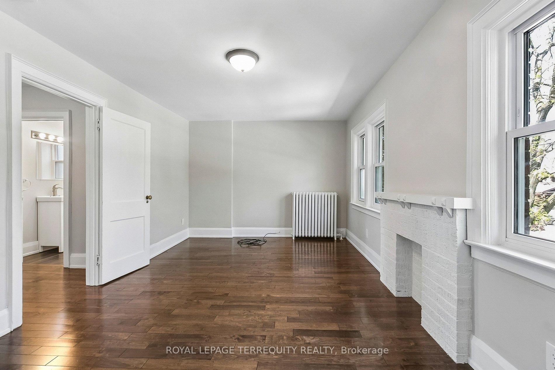 407 Annette Street, Toronto