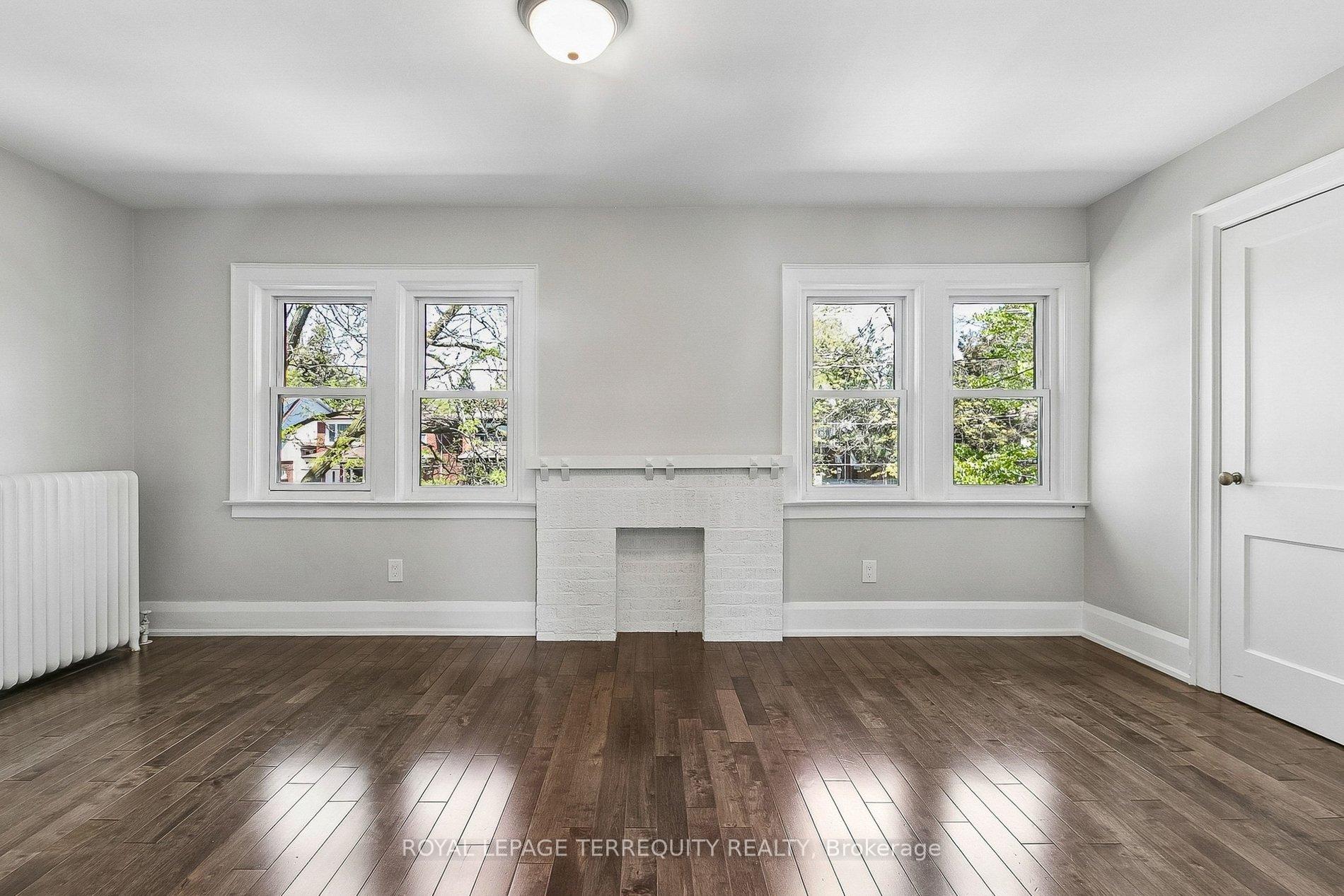 407 Annette Street, Toronto