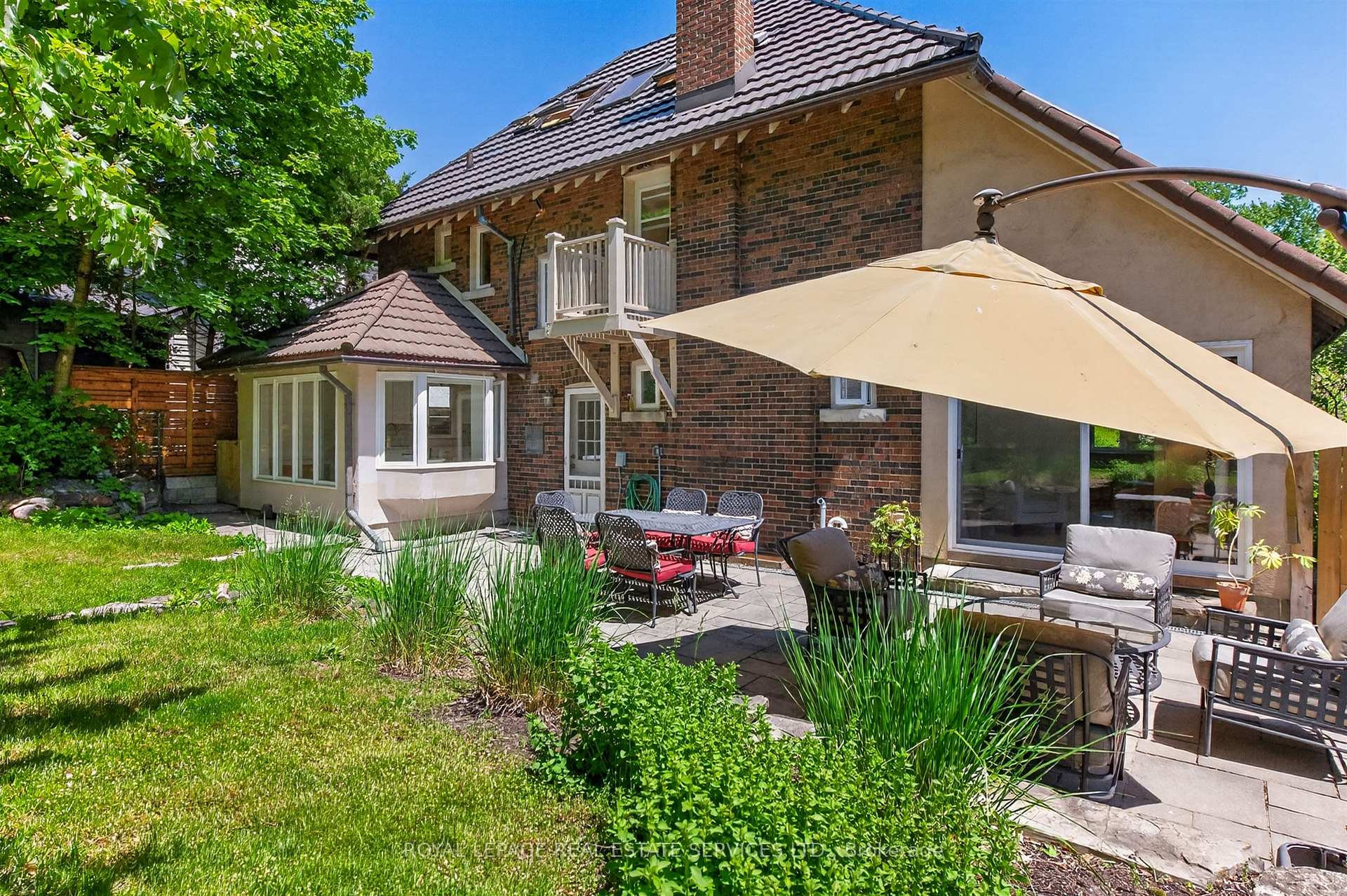 42 Humbercrest Boulevard, Toronto