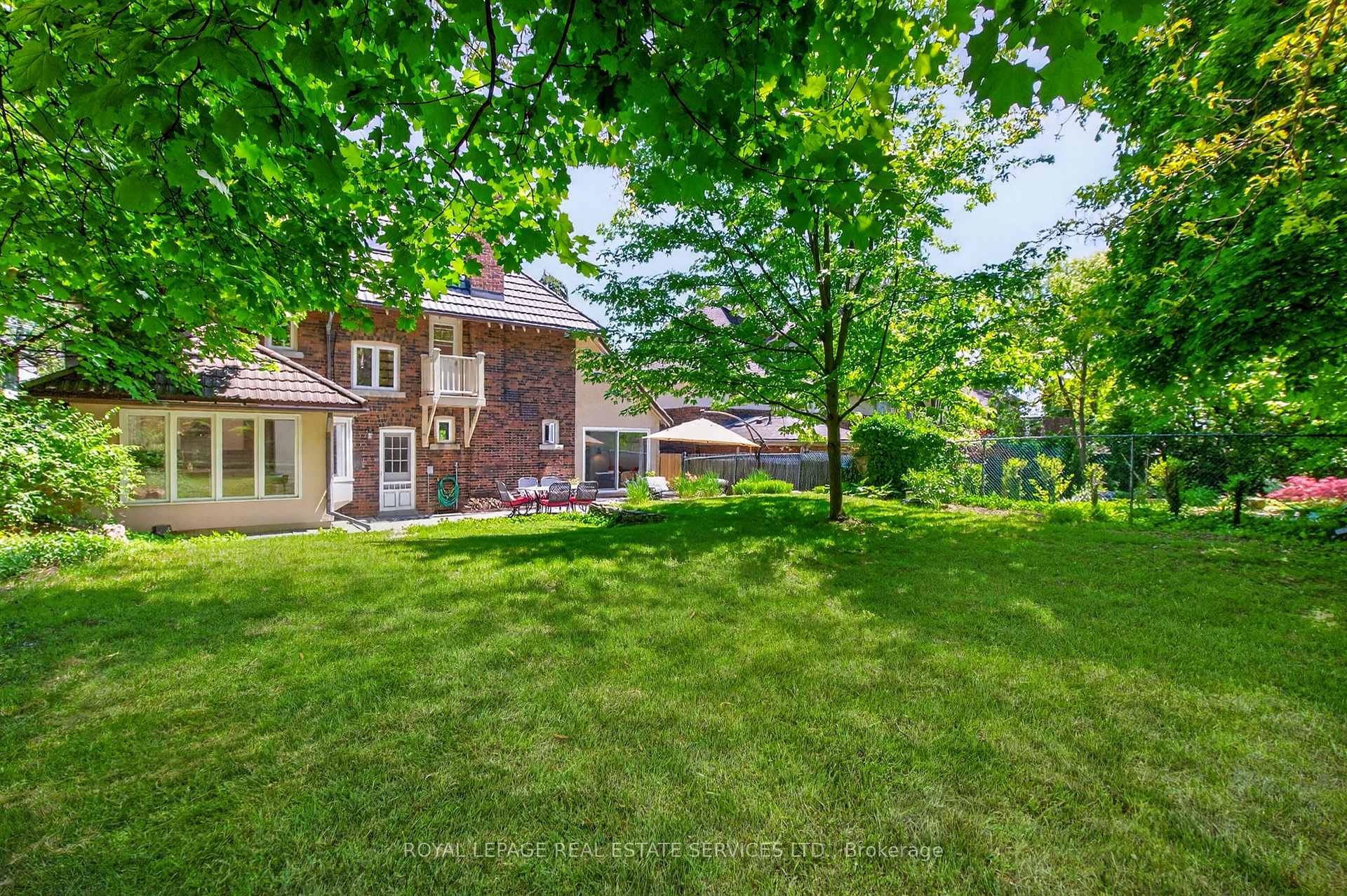42 Humbercrest Boulevard, Toronto