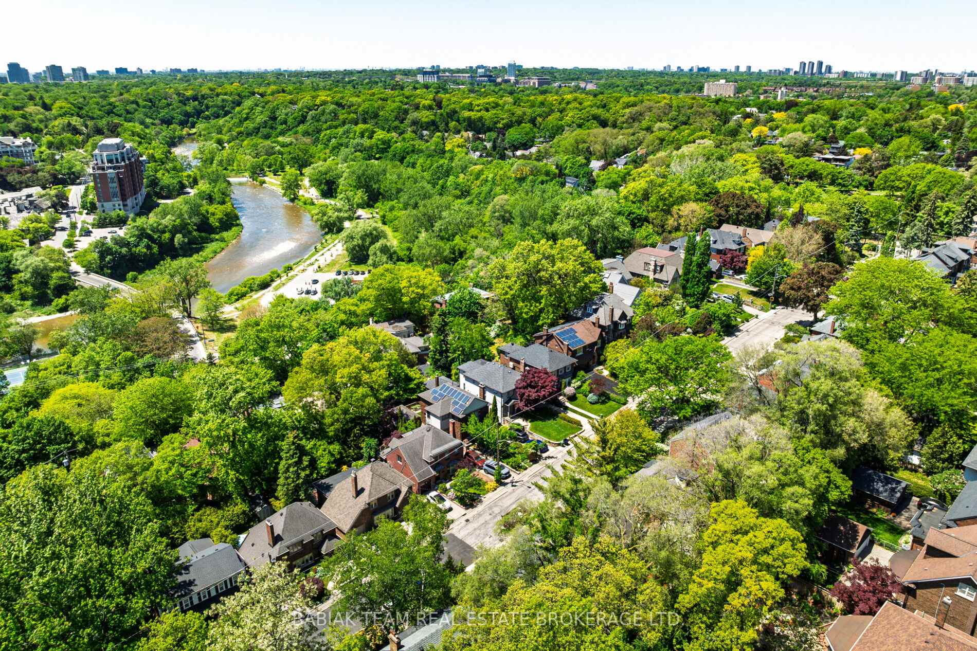 33 Halford Avenue, Toronto