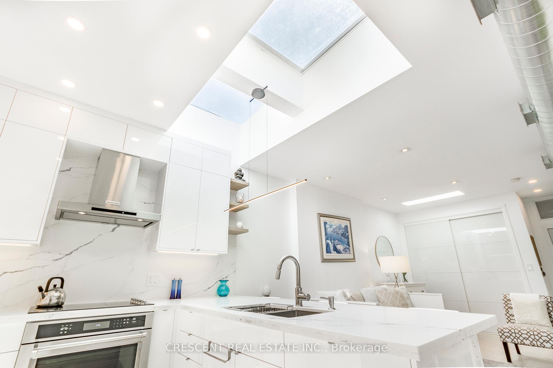 375 Jane Street, Toronto