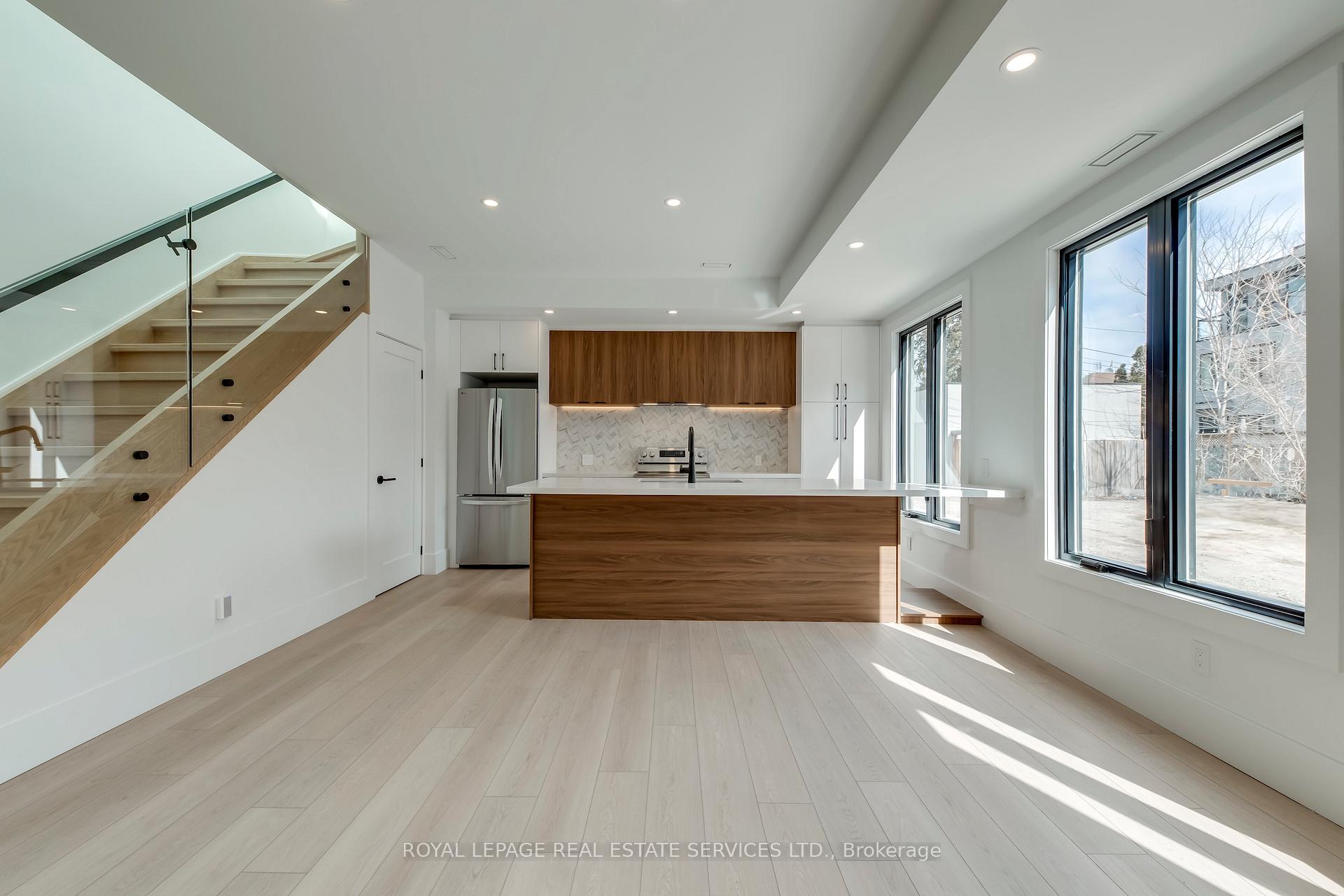 561 Durie Street, Toronto