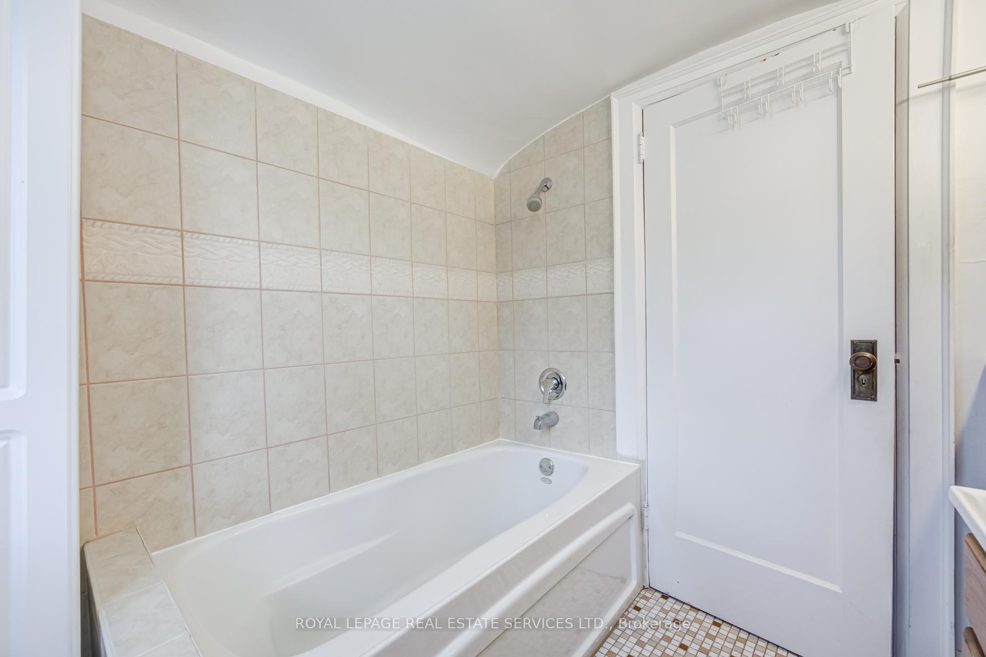 51 Halford Avenue, Toronto